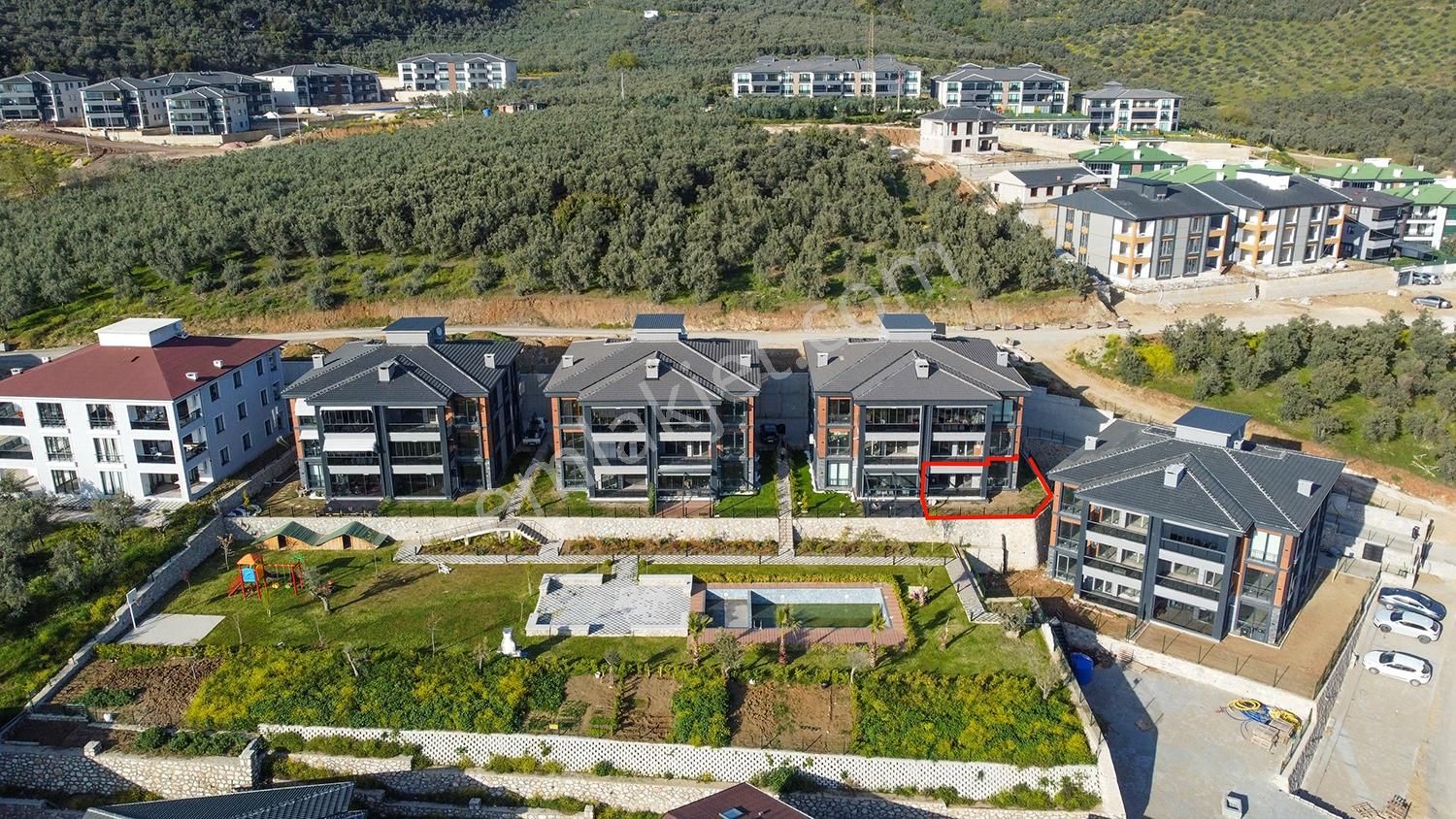 C21 Cius; Havuz Ve Bahçeli Site İçerisinde Deniz Manzaralı Daire - Görsel 14