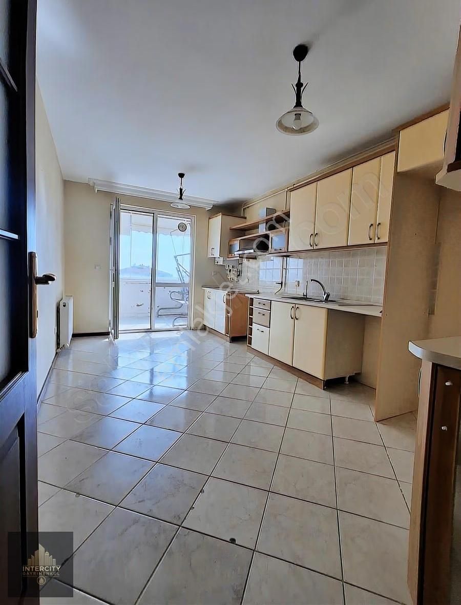 Parlementerler Sitesinde 180 M2 3+1 Satılık Geniş Daire - Görsel 9