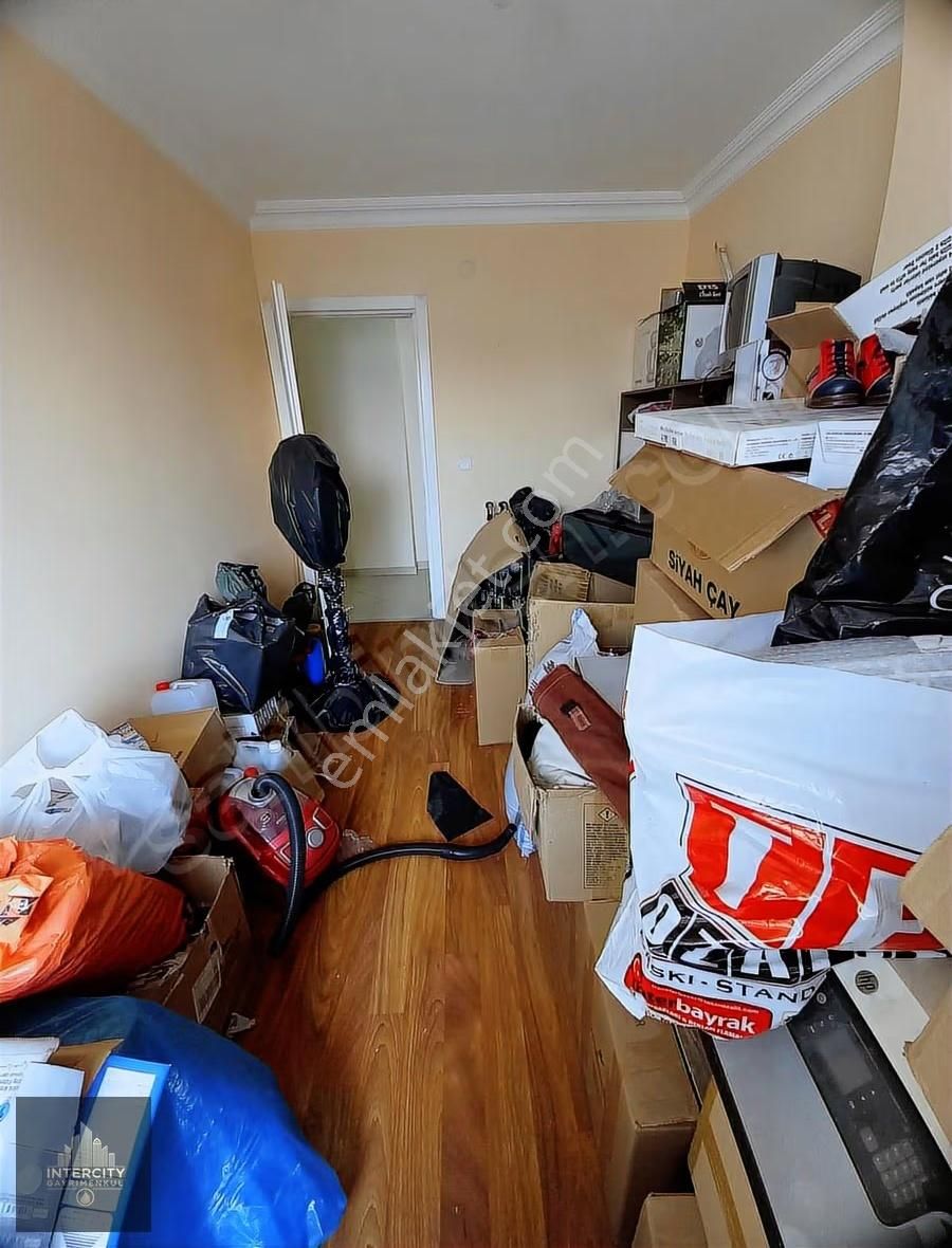 Beylikdüzü Atatürk Bulvarı Üzerinde Satılık 3+1 Fırsat Daire - Görsel 15