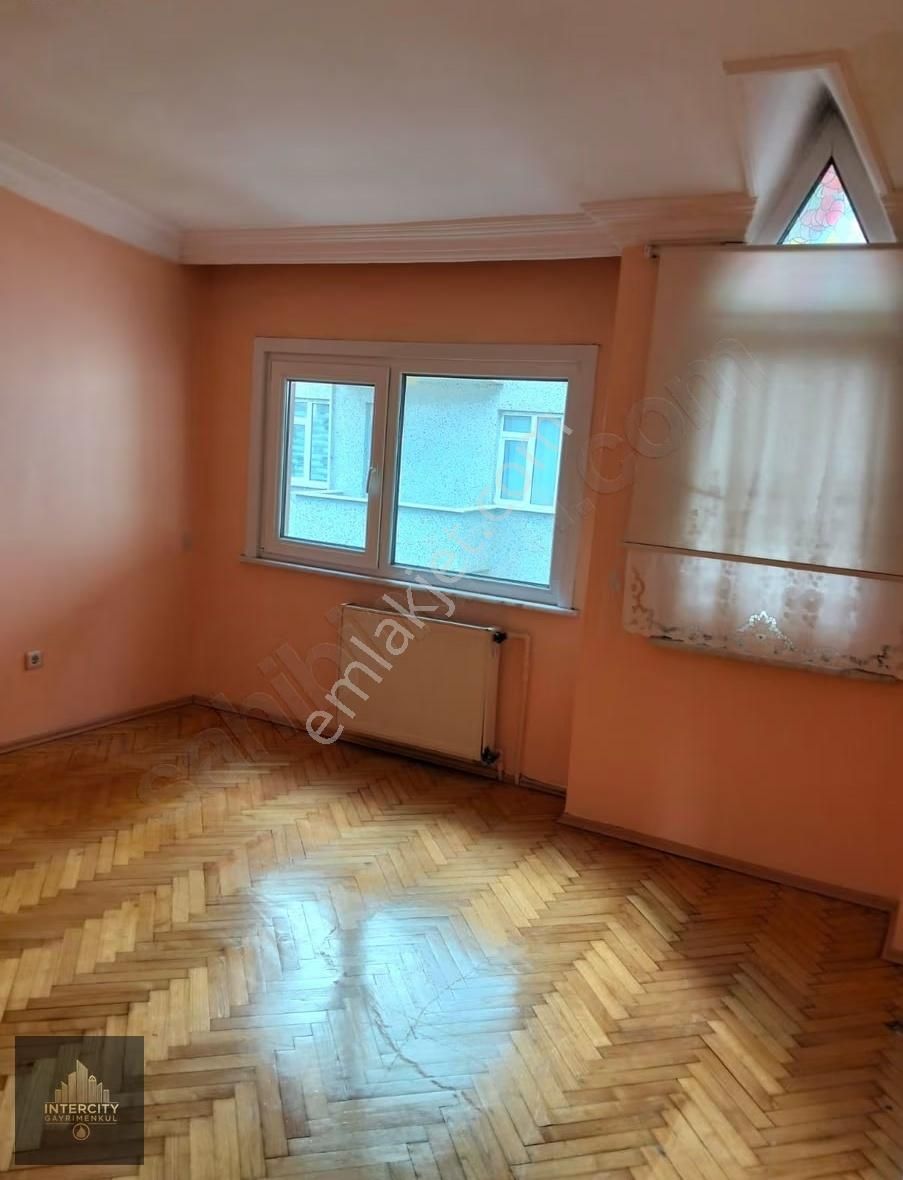 Beylikdüzü Yakupluda Kiralık 2,5+1 Daire - Görsel 4