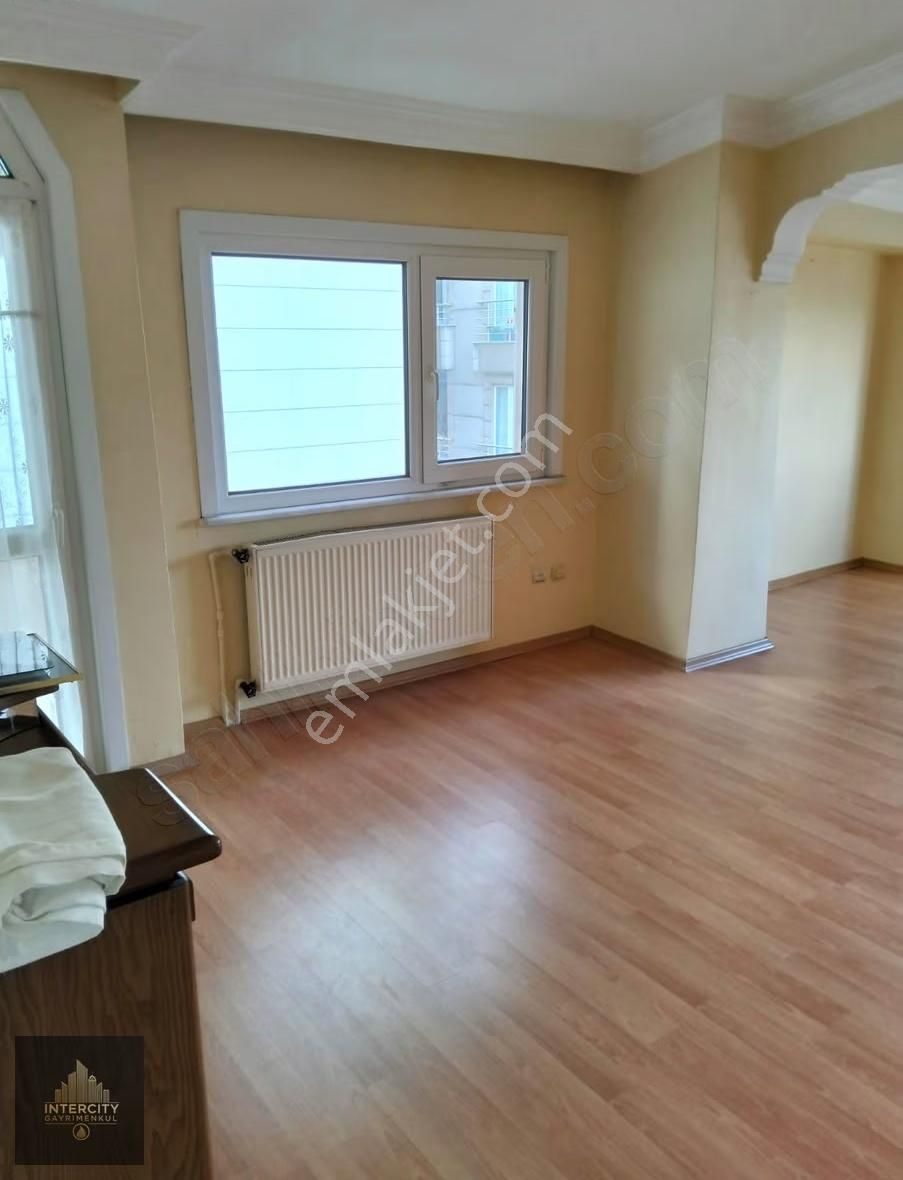 Beylikdüzü Yakupluda Kiralık 2,5+1 Daire - Görsel 6