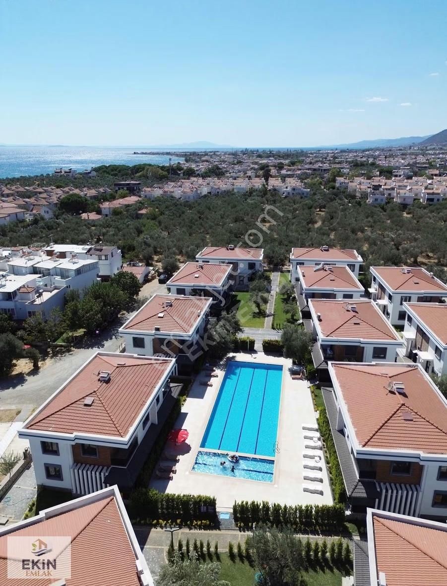 Güre'de Havuzlu, Otoparklı Lüks Site'de Denize 250m 3+1 Villa! - Görsel 27