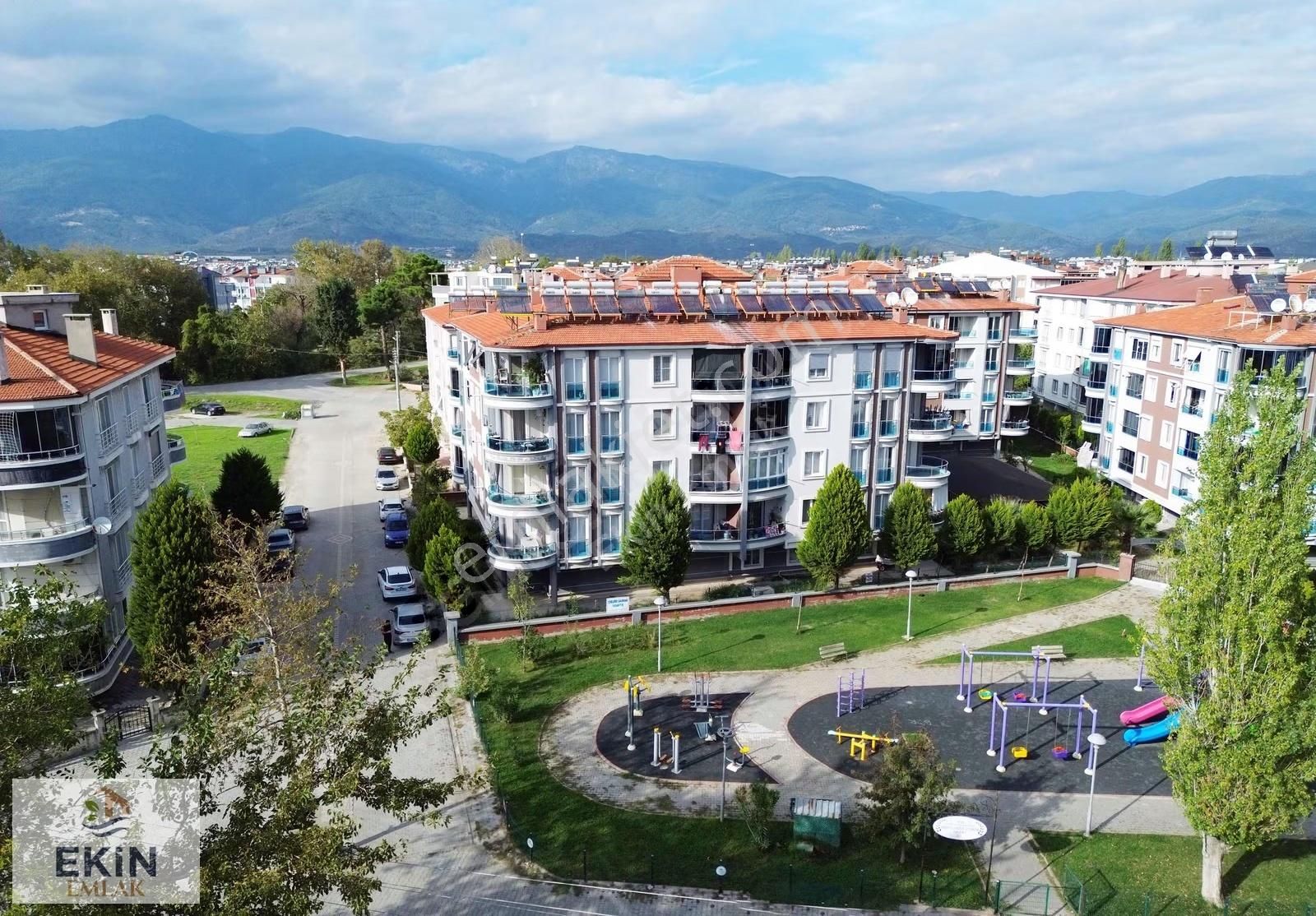 Akçay'ın En Büyük 3+1 Dairesi! Denize Yakın Konumda - Görsel 25