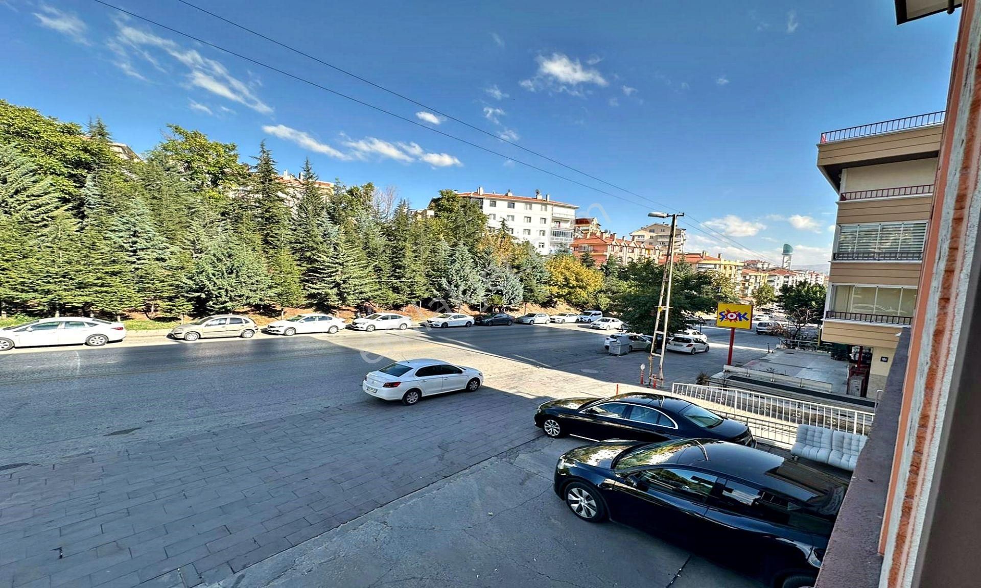 Kuşcağız Günsazak Caddesi Üzeri Kiralık Asansörlü Ön Cephe Kat Dairesi - Görsel 10