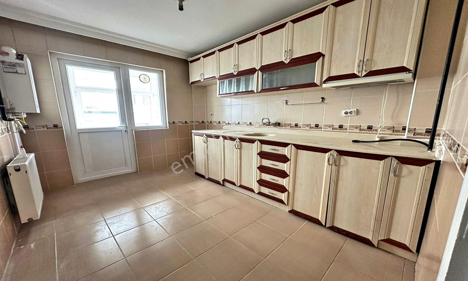 Kuşcağız Günsazak Caddesi Üzeri Kiralık Asansörlü Ön Cephe Kat Dairesi - Görsel 12