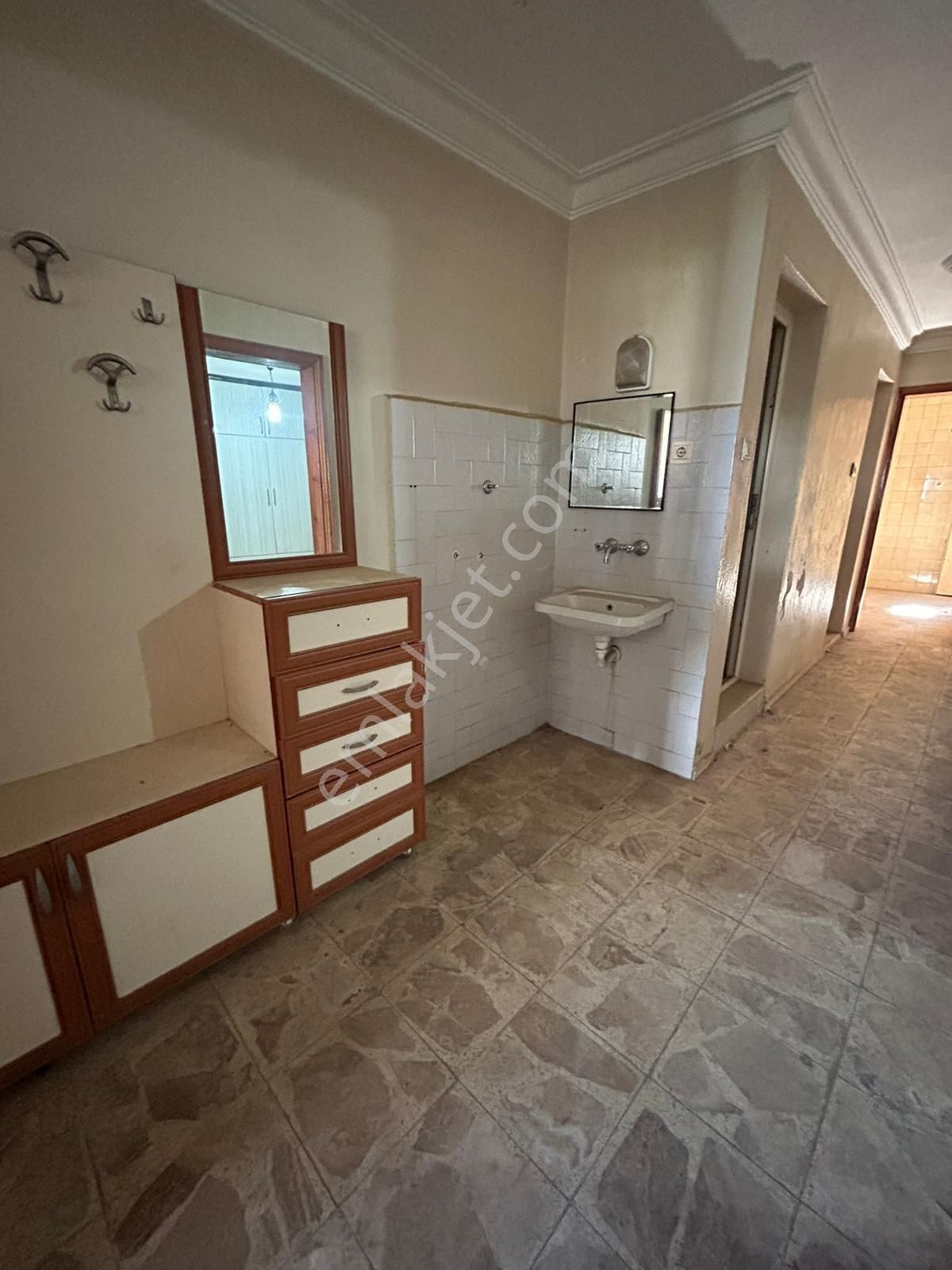 Tetik Emlak'tan Yeni Mahallede 3+1 Satılık Daire 2.300.000 Tl - Görsel 3