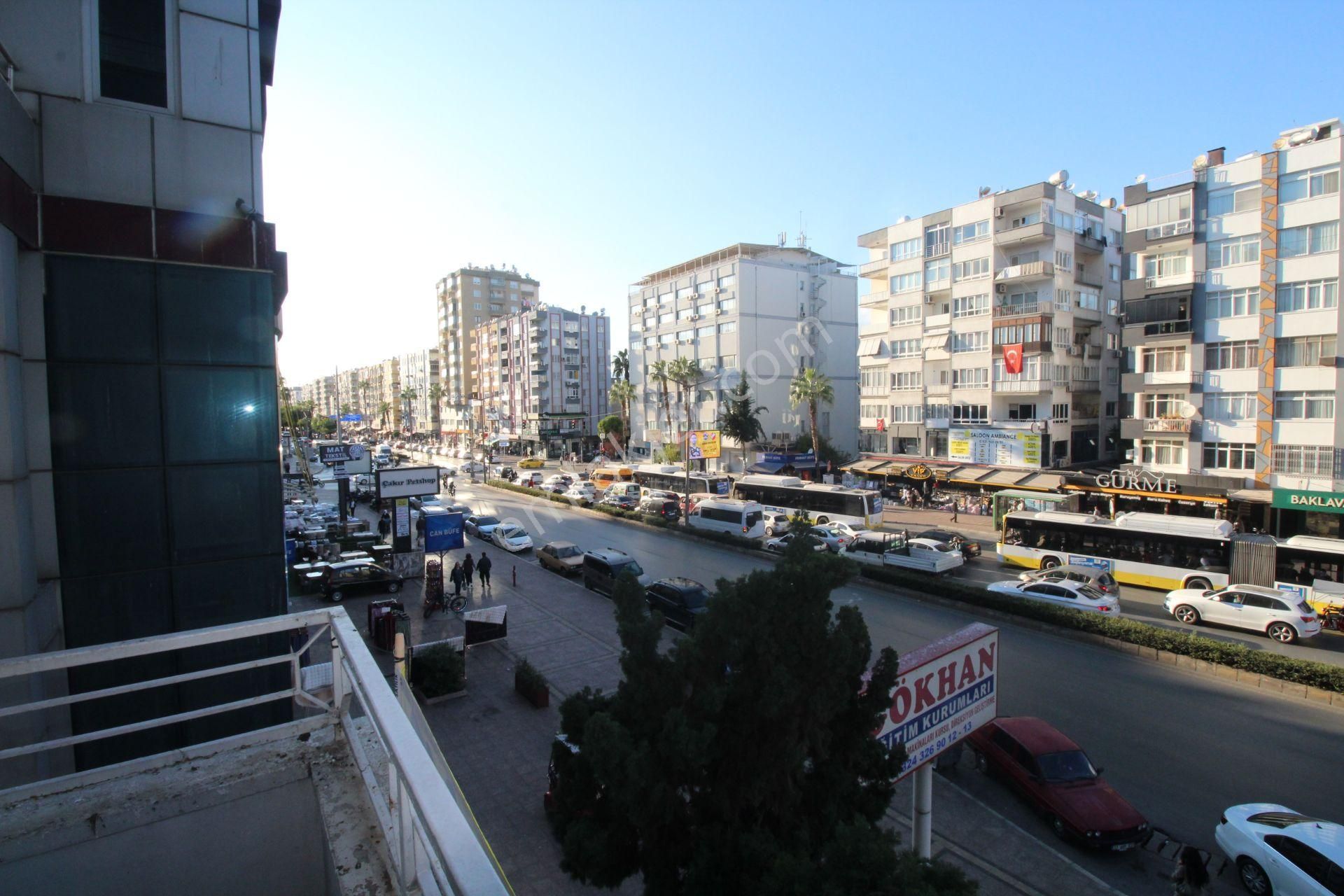 İdol'den Forum Avm Civarı,gmk'ya Sıfır Ofis/mesken Kullanımına Uygun 3+1 1003im - Görsel 2