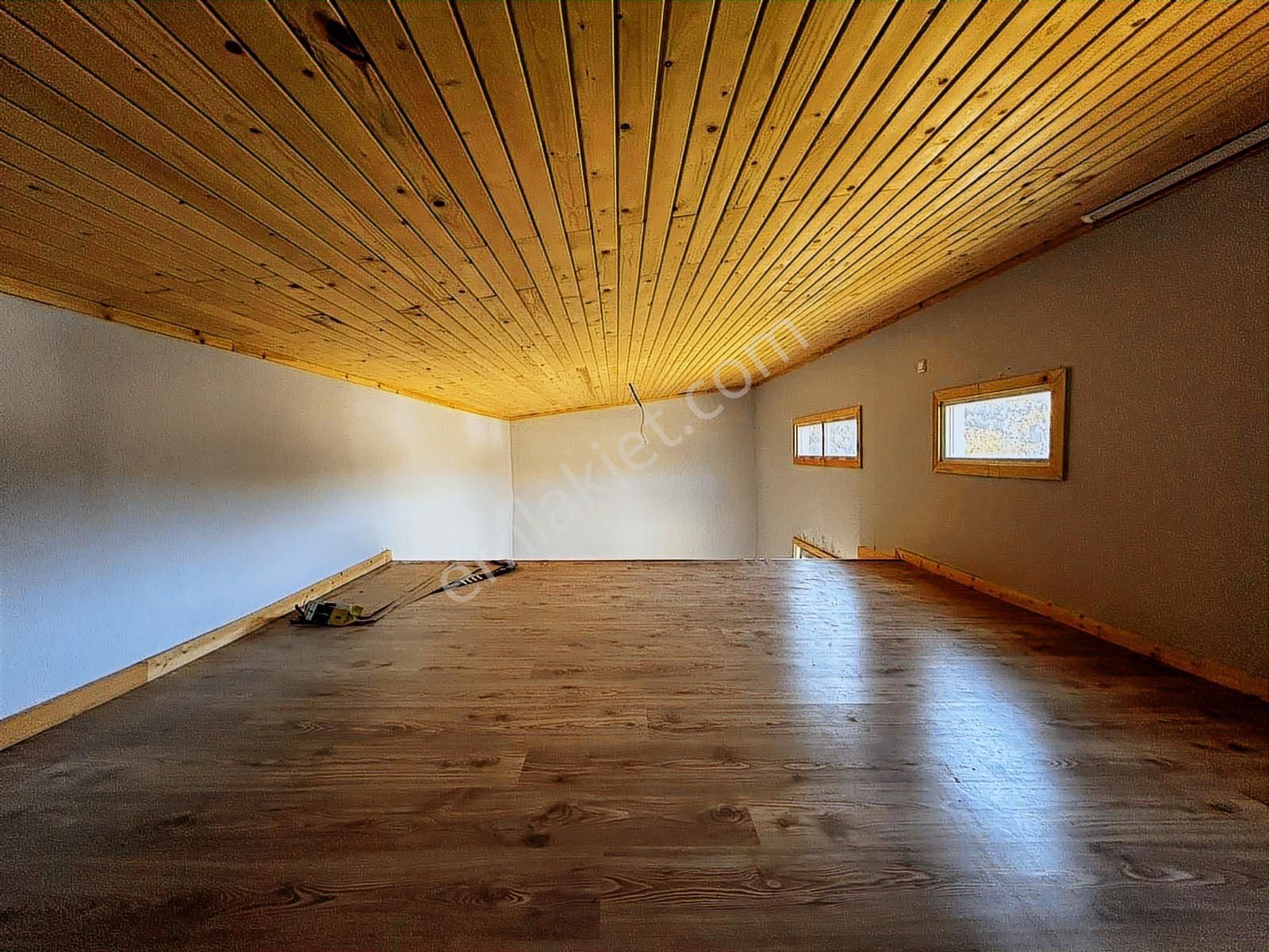 C21 Cius; Haydariye'de İçinde Evi Olan Hobi Bahçesi - Görsel 13