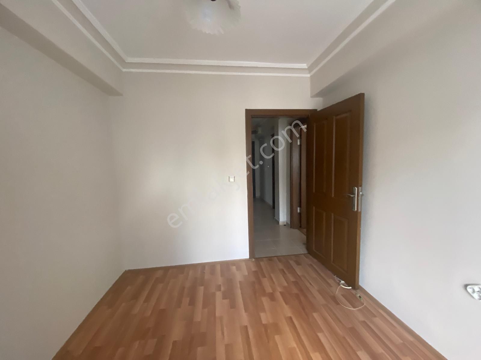 Koza Emlak'tan Selçuklu Mahalesinde Ara Katta Bağımsız Geniş Yapılı 3+1 Satılık Dairee - Görsel 29