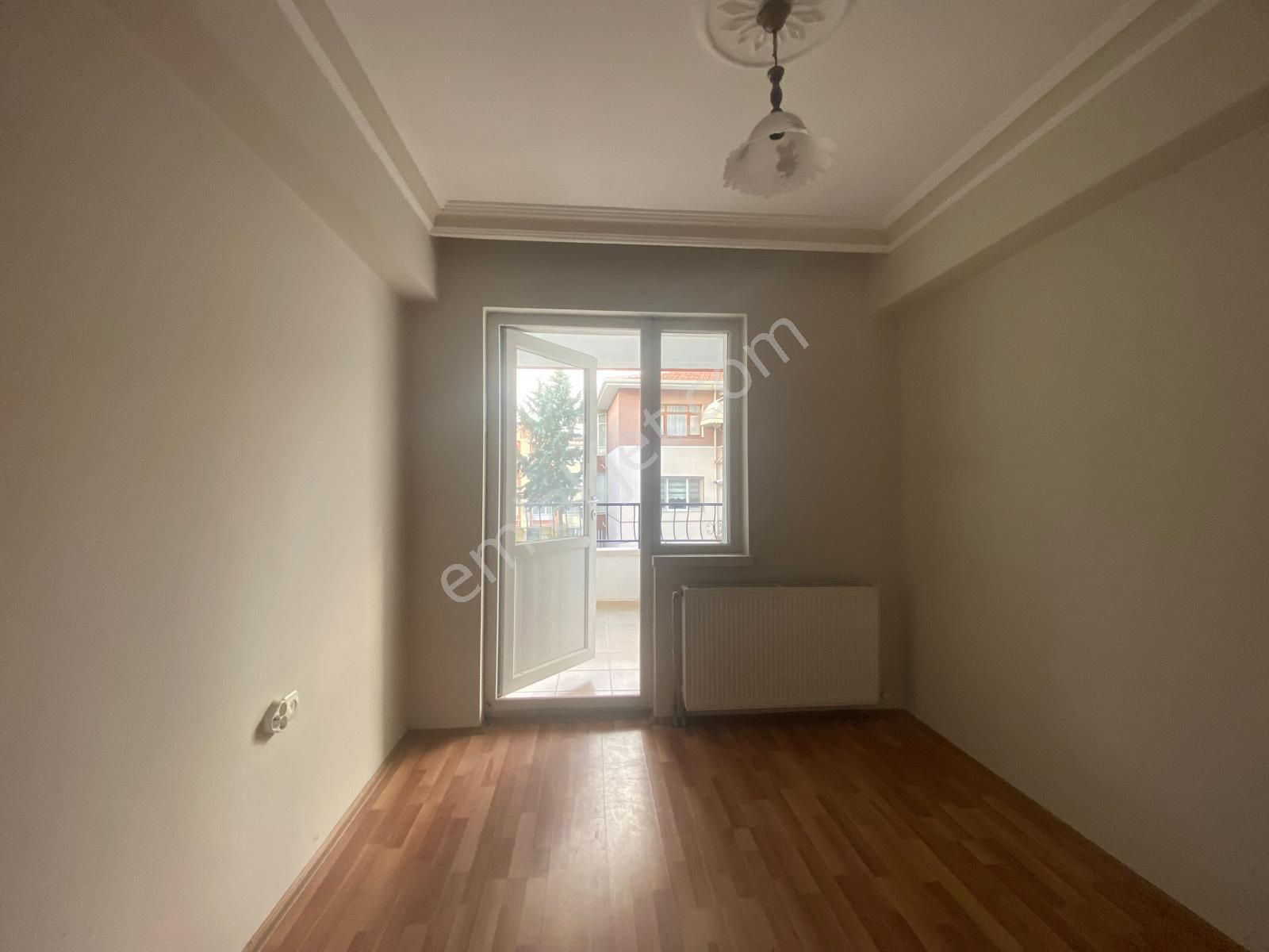 Koza Emlak'tan Selçuklu Mahalesinde Ara Katta Bağımsız Geniş Yapılı 3+1 Satılık Dairee - Görsel 22