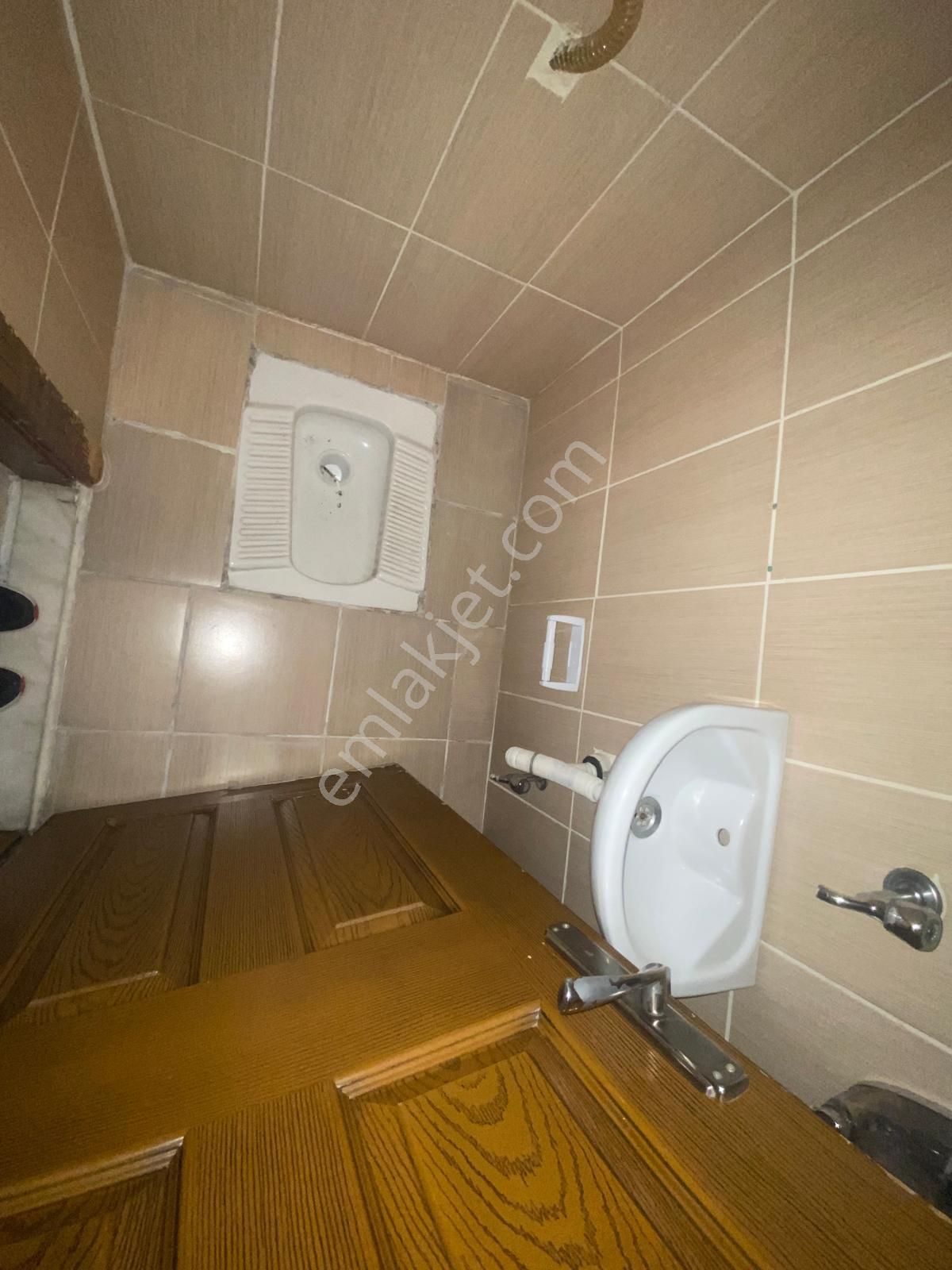 Koza Emlak'tan Selçuklu Mahalesinde Ara Katta Bağımsız Geniş Yapılı 3+1 Satılık Dairee - Görsel 35