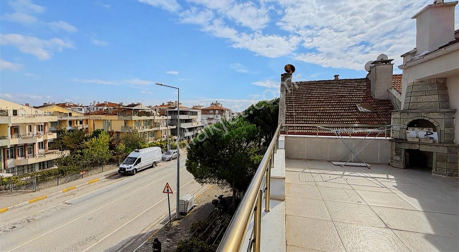 C21 Bal'dan Paşaalaanı Mahallesi 4+1 Müstakil Satılık Triplex - Görsel 18