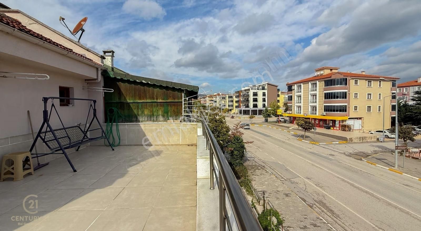 C21 Bal'dan Paşaalaanı Mahallesi 4+1 Müstakil Satılık Triplex - Görsel 21