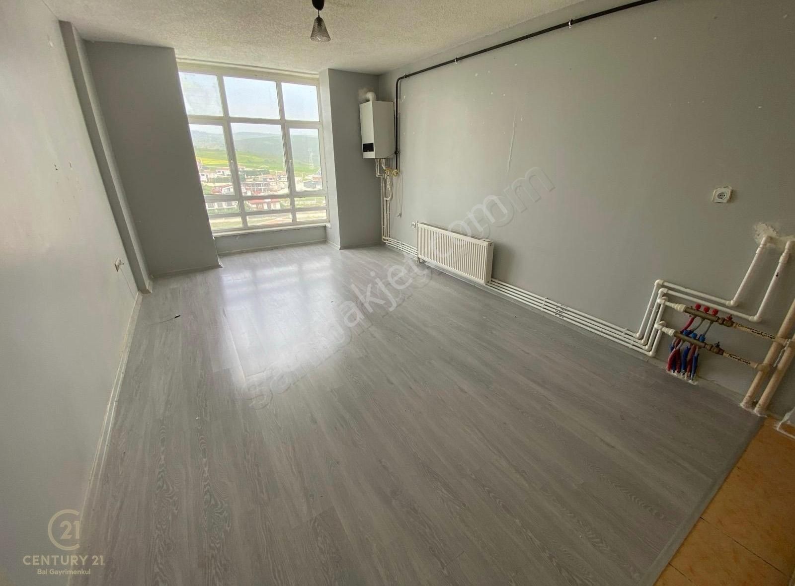 Century 21 Bal'dan Toki Yeni Mahallede Kiralık 1+1 - Görsel 7