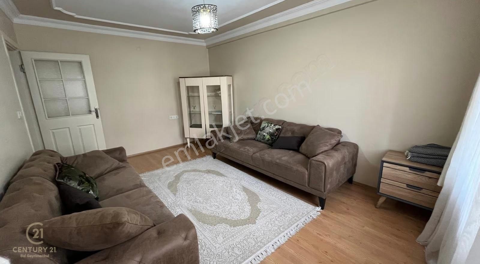 Century21 Bal'dan Plevne Mahallesin Eşyalı Kiralık 3+1 Daire - Görsel 17
