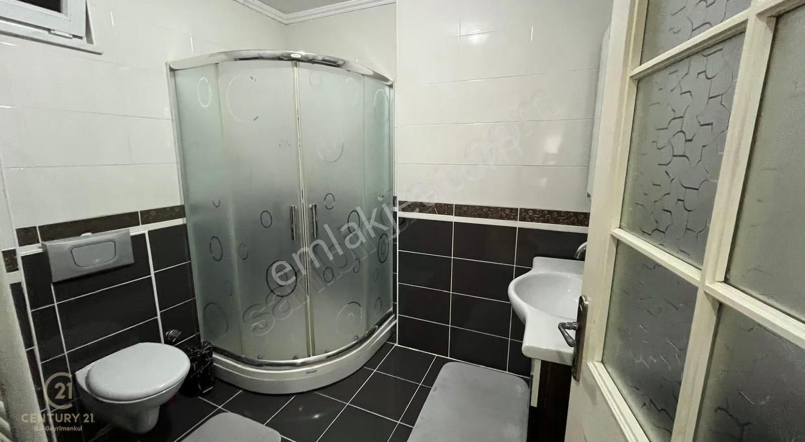 Century21 Bal'dan Plevne Mahallesin Eşyalı Kiralık 3+1 Daire - Görsel 8
