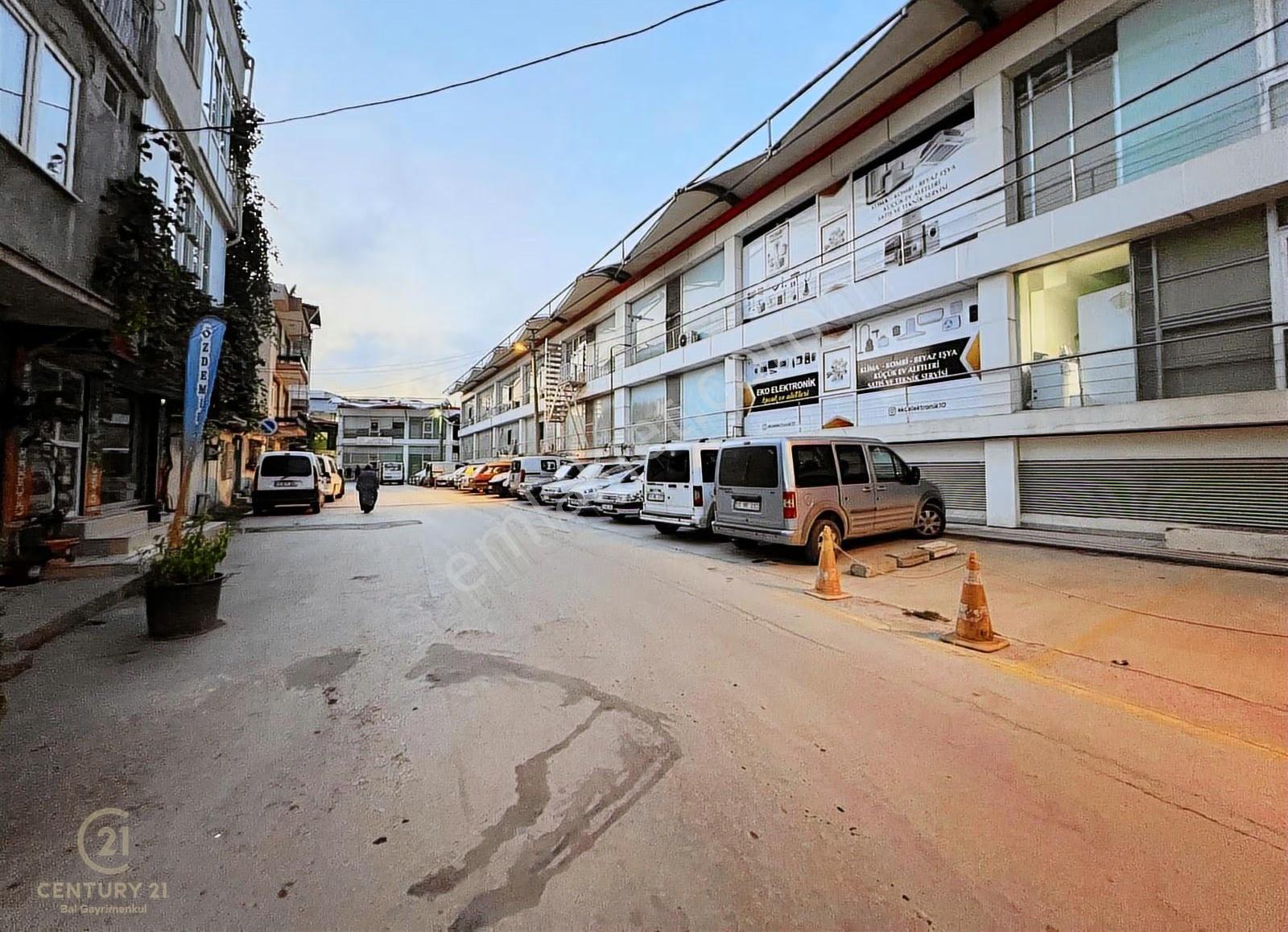 C21 Bal'dan Ege Mah. Merkezi Konum'da 2+1 Satılık Daire - Görsel 17