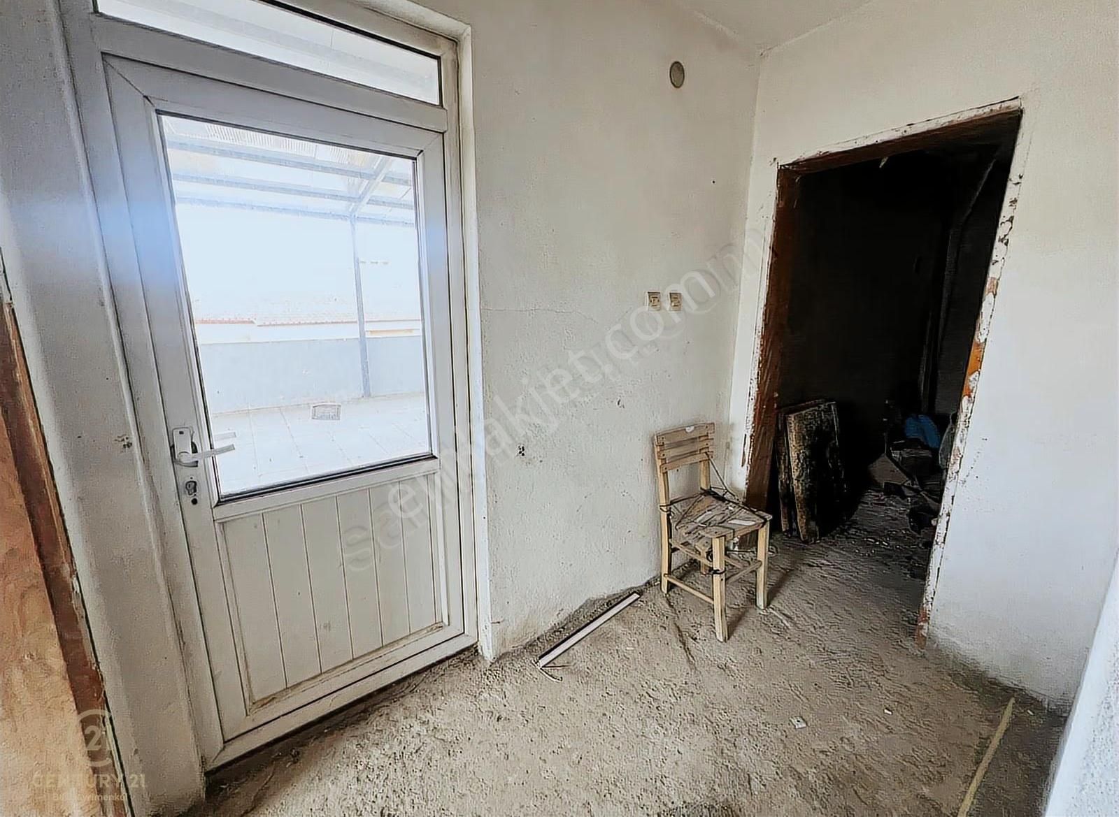 C21 Bal'dan Nef Ve Merkeze Yakın 55 M2 Teraslı 3+1 Satılık Daire - Görsel 6