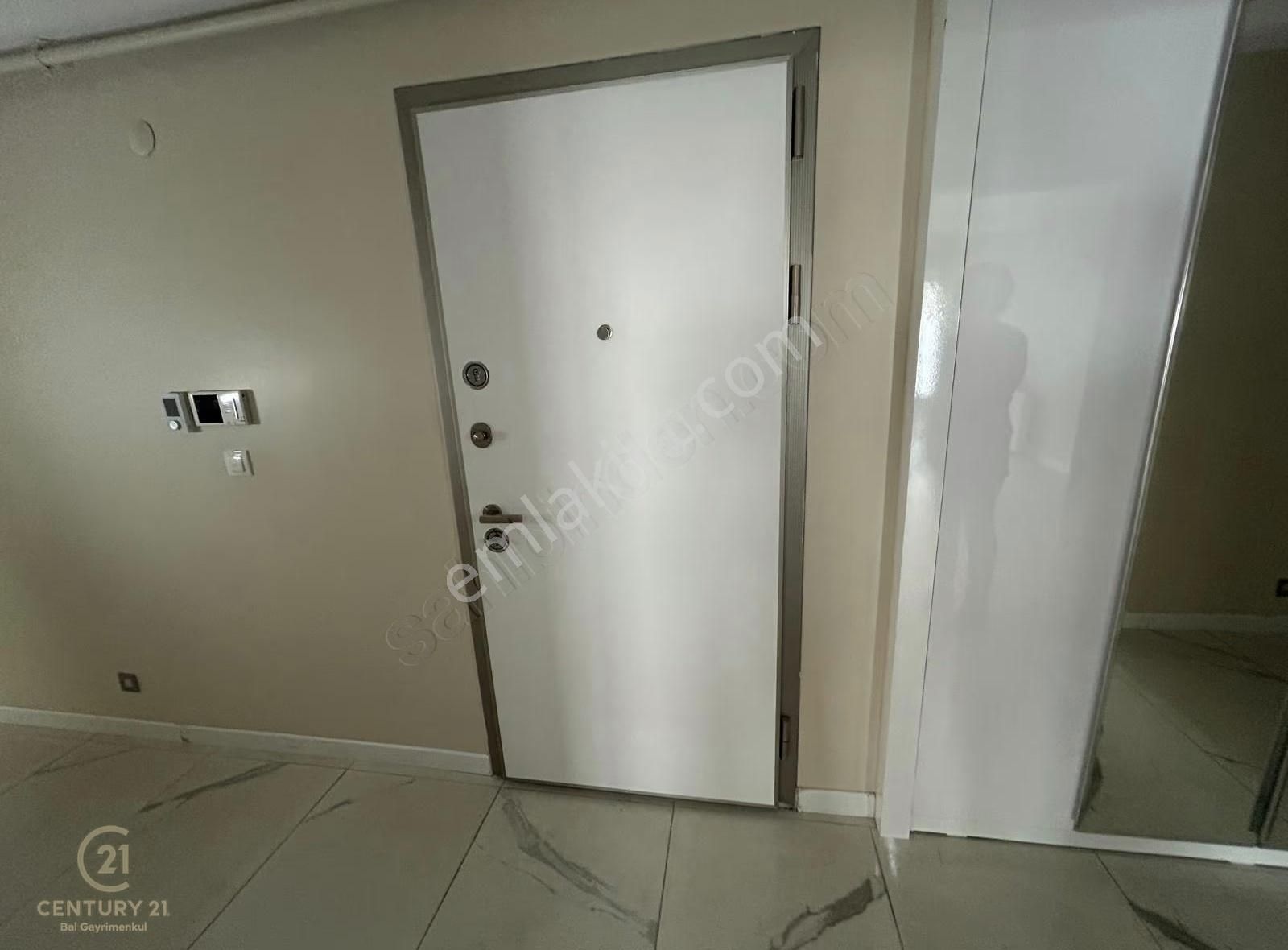 C21 Bal'dan Atatürk Mahallesi Geniş Kiralık 3+1 Daire - Görsel 13