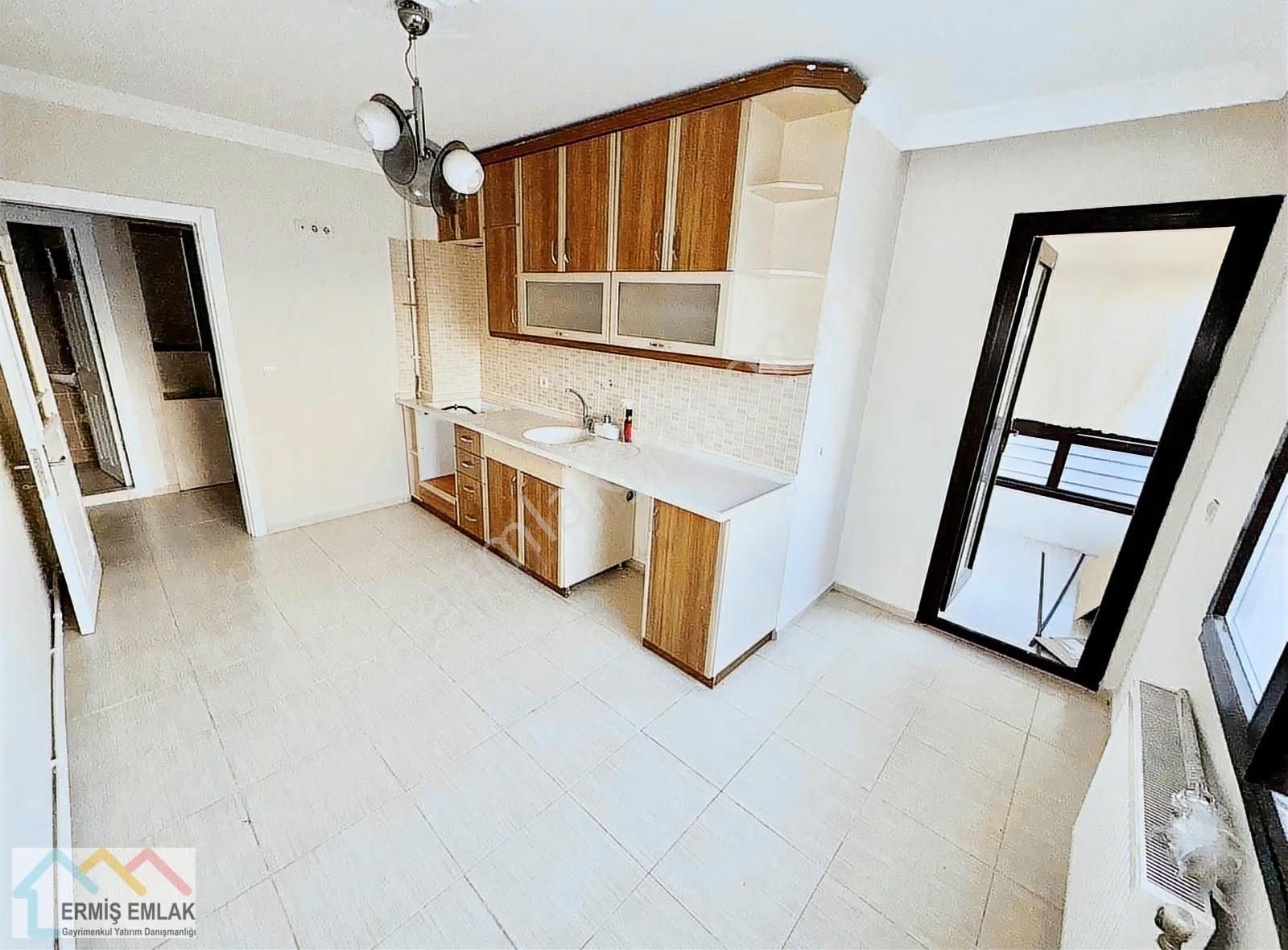 İzban'a Yakın 2+1 Projeli Doğalgazlı Daire - Görsel 13