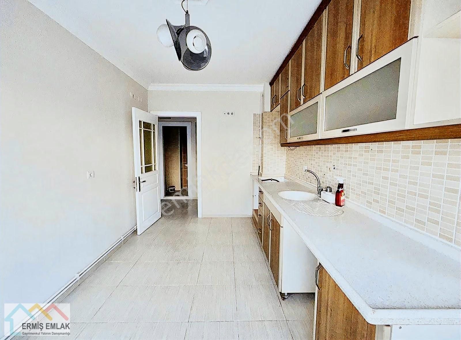 İzban'a Yakın 2+1 Projeli Doğalgazlı Daire - Görsel 11