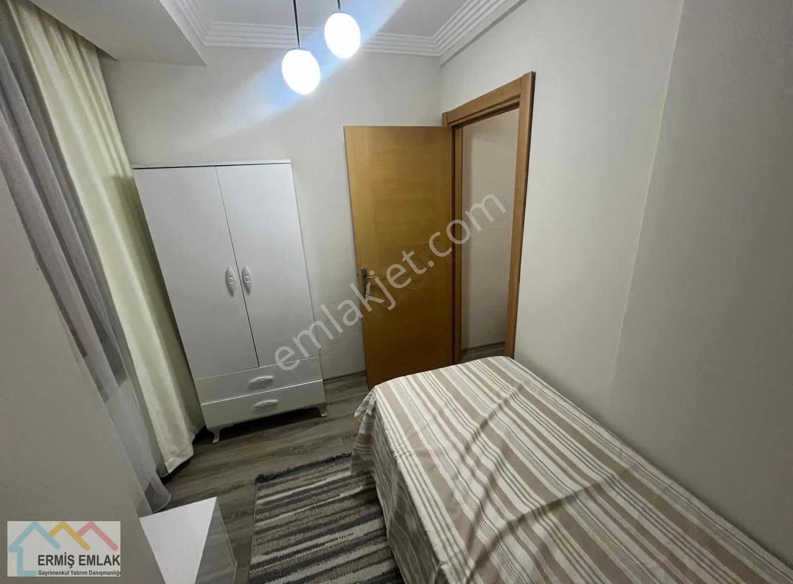 Doğalgazlı , Merkezi Konumda Kiralık 1+1 Daire - Görsel 15