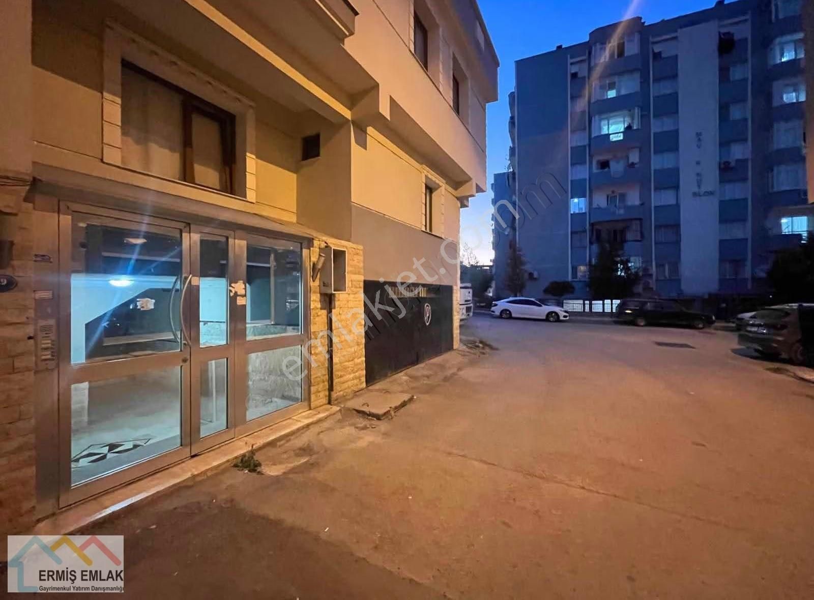Doğalgazlı , Merkezi Konumda Kiralık 1+1 Daire - Görsel 19