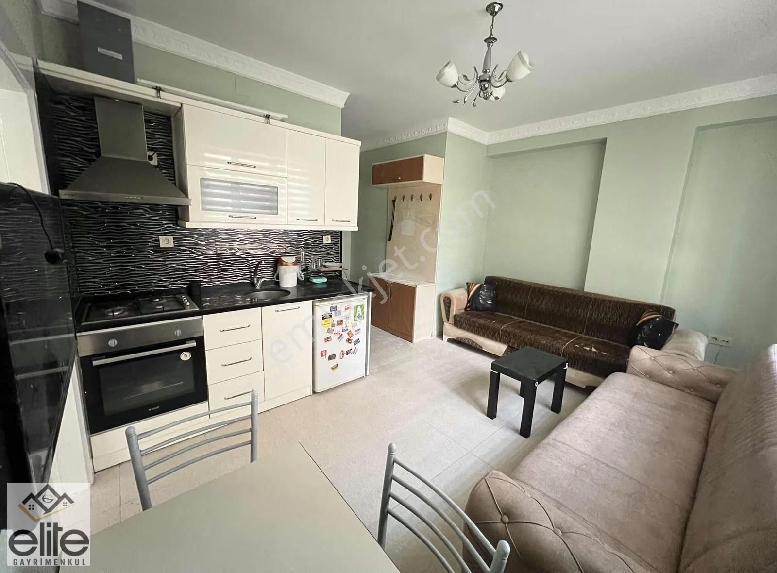 Elite'ten Güneykentte Memur Binası Eşyalı Balkonlu 1+1 - Görsel 12