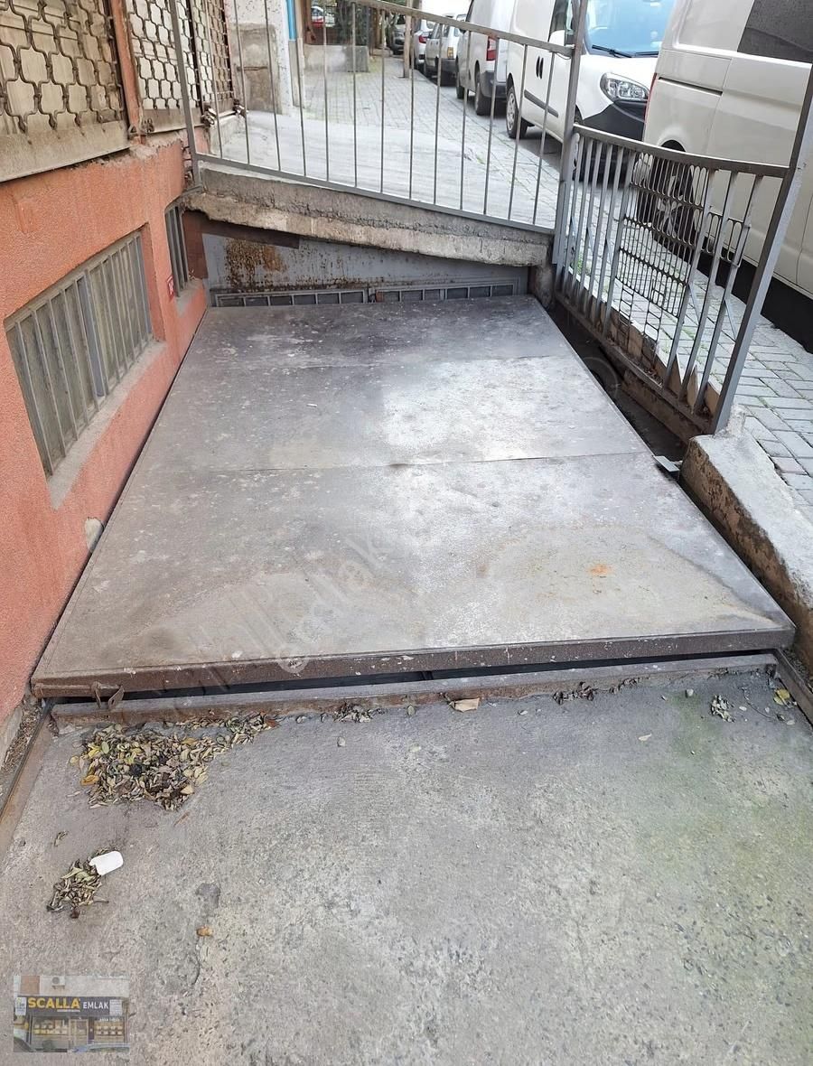 Satılık Bodrumlu İşyeri Atölye 475m2 Metrobüse 7-8 Dak.yür.mesaf - Görsel 7