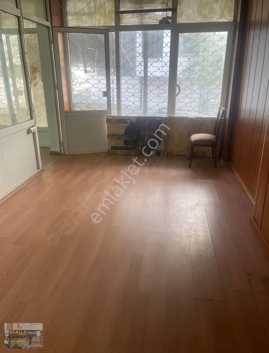 Satılık Bodrumlu İşyeri Atölye 475m2 Metrobüse 7-8 Dak.yür.mesaf - Görsel 2