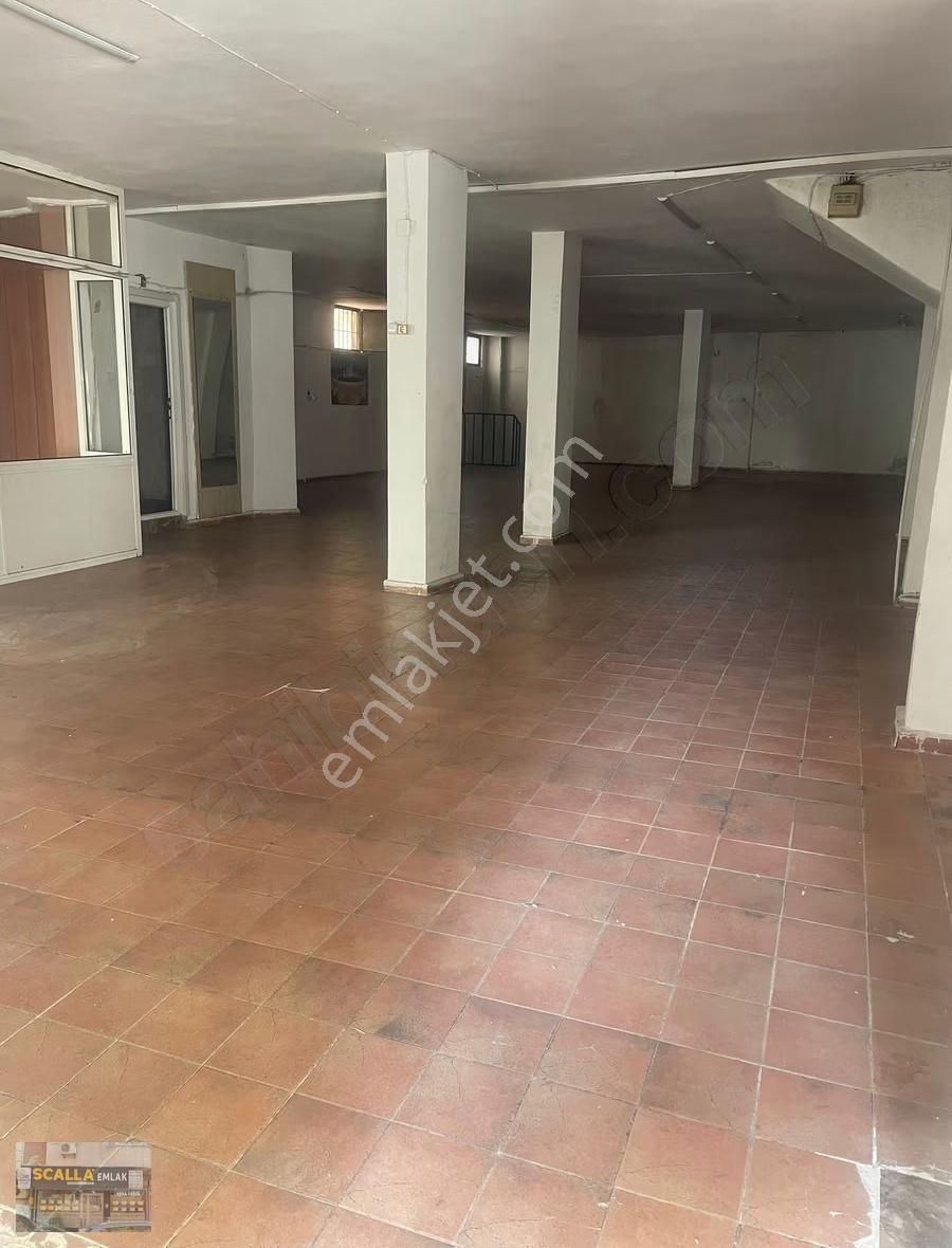 Satılık Bodrumlu İşyeri Atölye 475m2 Metrobüse 7-8 Dak.yür.mesaf - Görsel 12