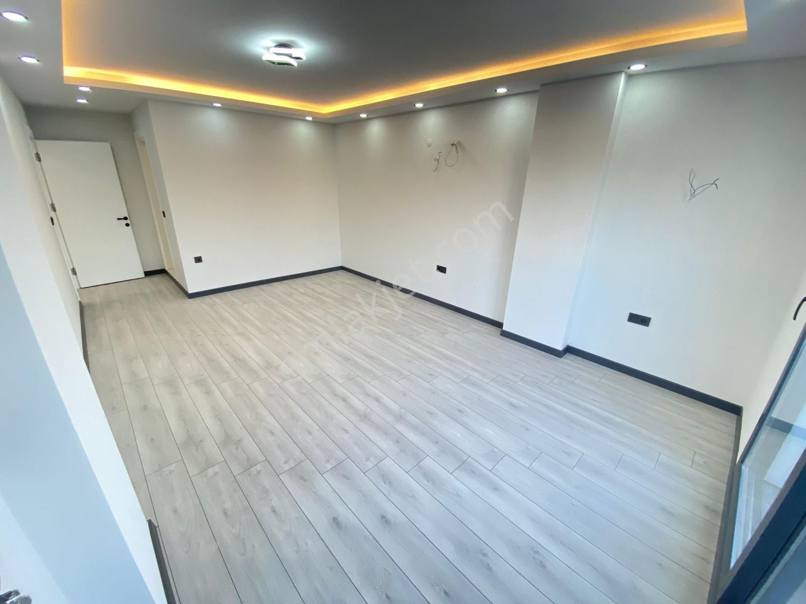 Fevzi Paşa Uslu Sitesi 5+1 Ayrı Mutfak Villa - Görsel 14