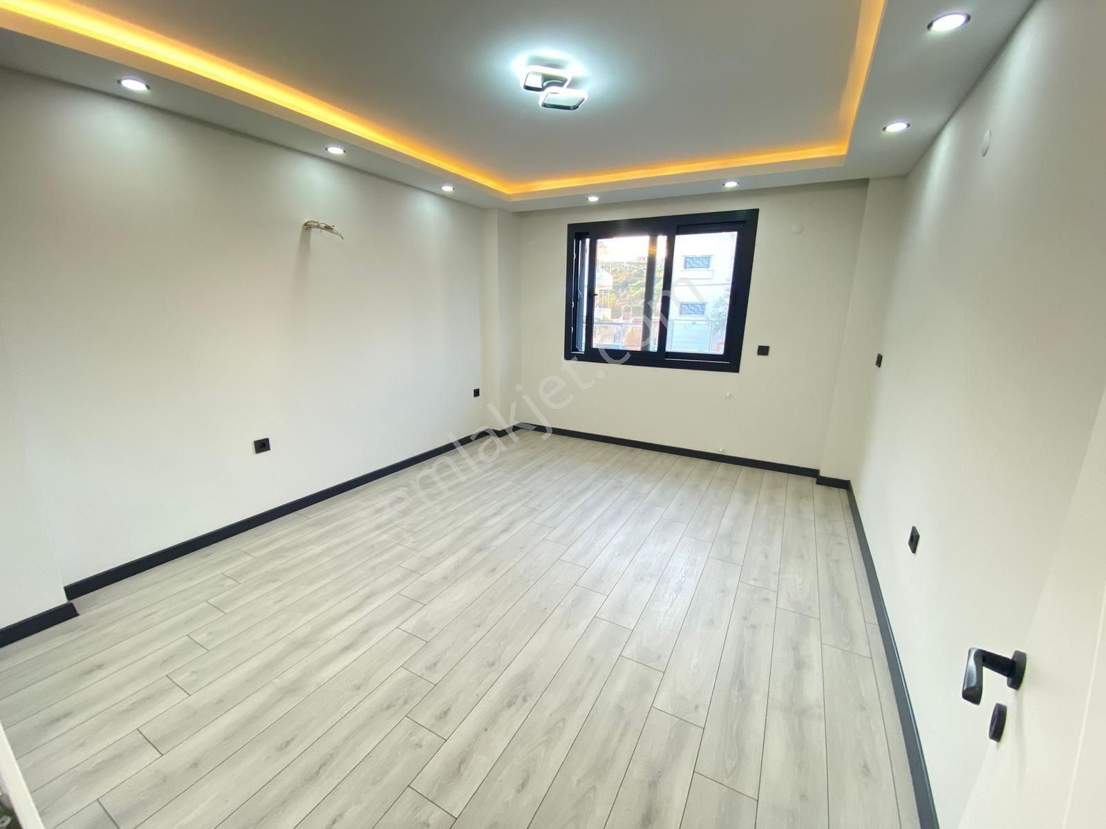 Fevzi Paşa Uslu Sitesi 5+1 Ayrı Mutfak Villa - Görsel 12