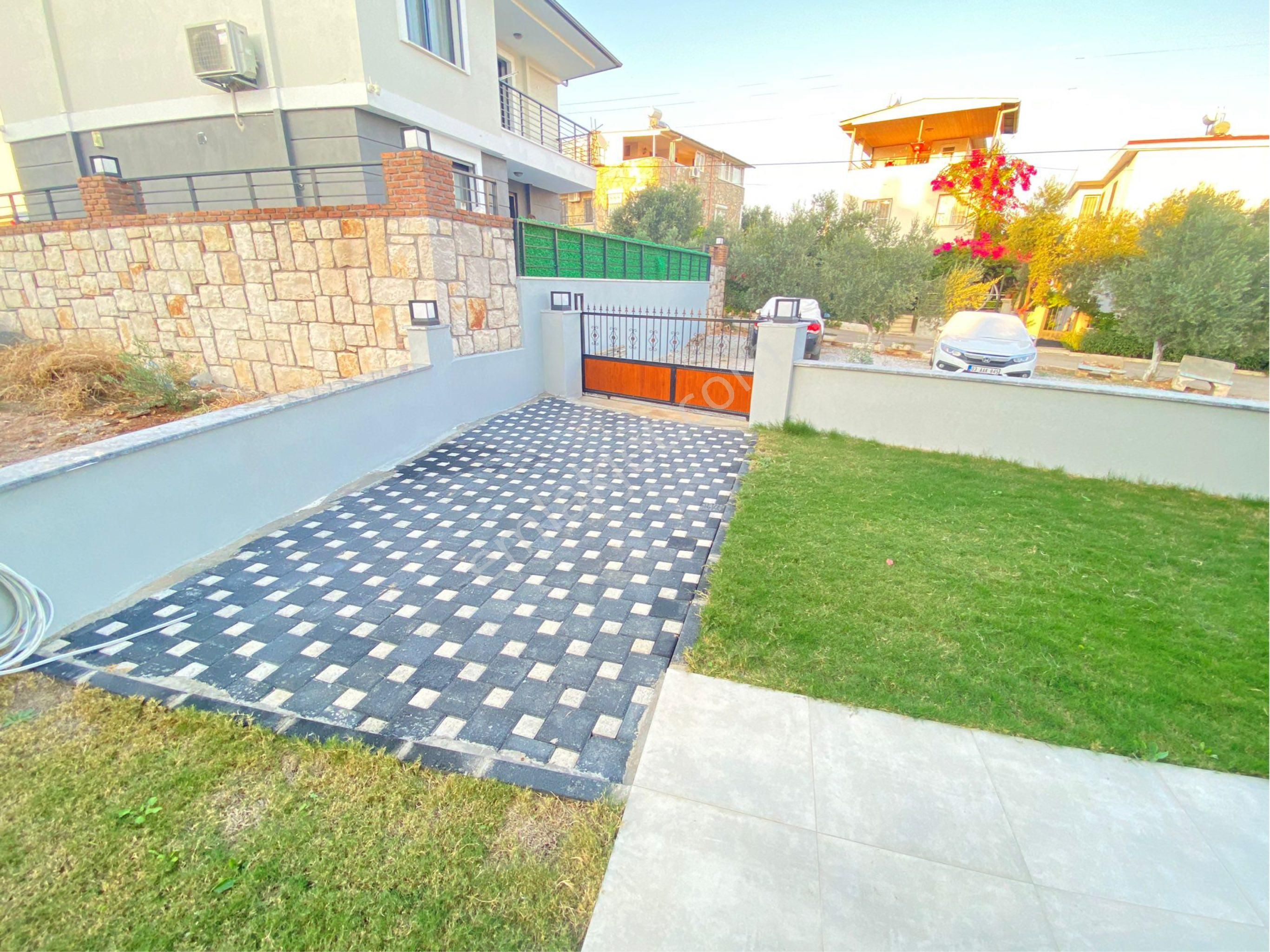 Fevzi Paşa Uslu Sitesi 5+1 Ayrı Mutfak Villa - Görsel 3