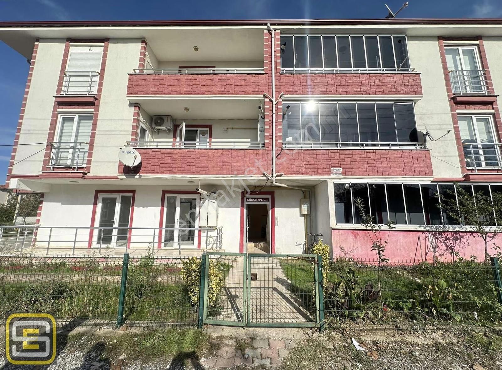 Karasu'da 2+1 Fiyatına 3+1 125 M2 Çarşı Merkezde Kışlık Daire