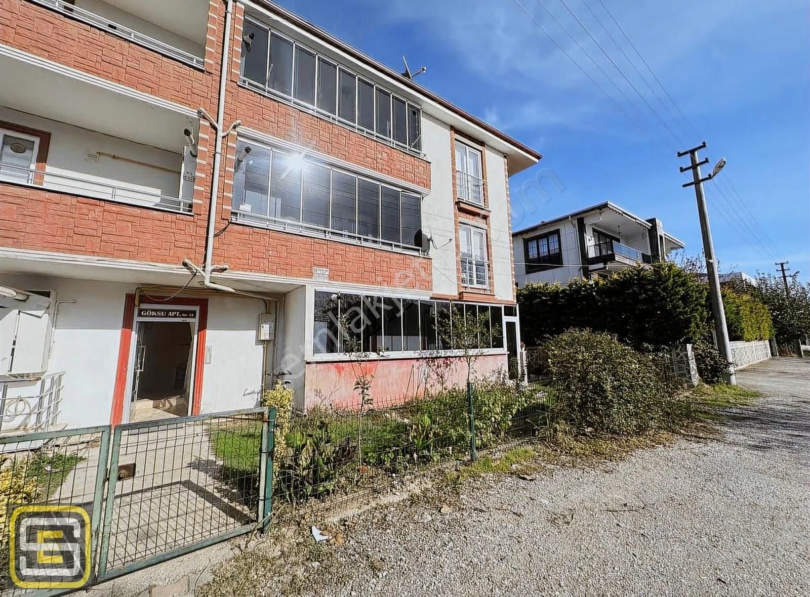 Karasu'da 2+1 Fiyatına 3+1 125 M2 Çarşı Merkezde Kışlık Daire - Görsel 15
