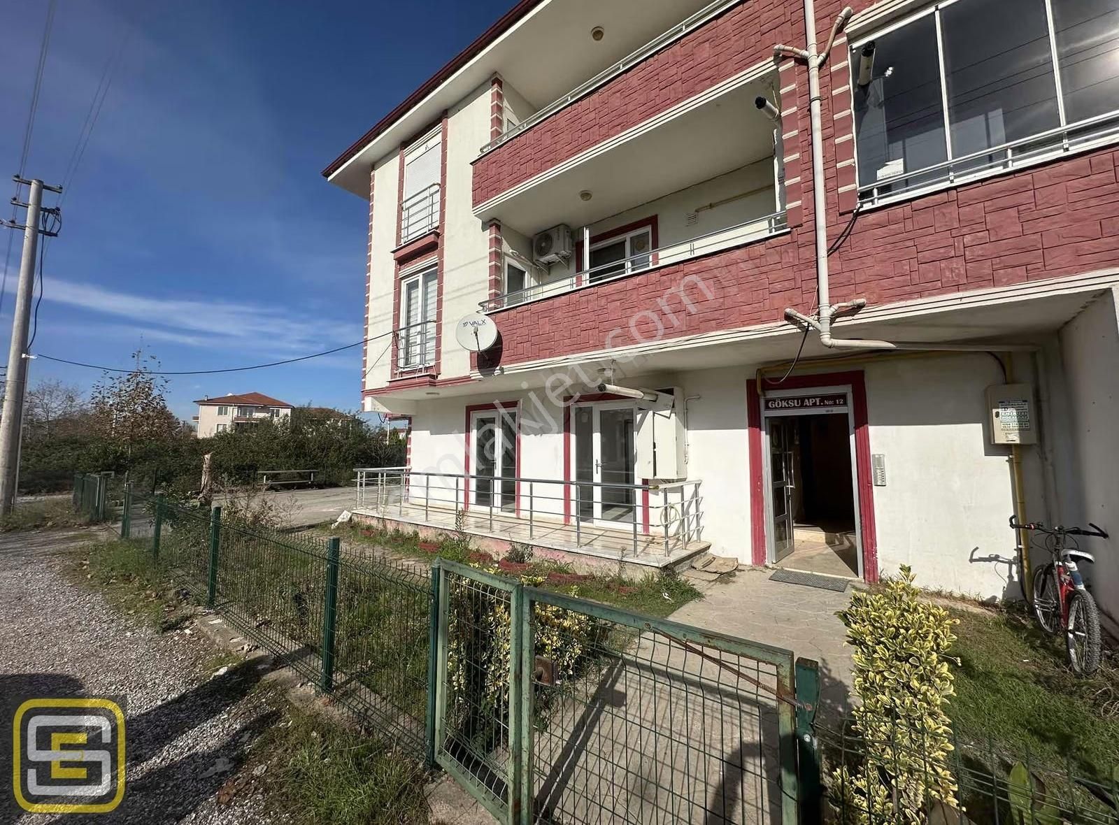 Karasu'da 2+1 Fiyatına 3+1 125 M2 Çarşı Merkezde Kışlık Daire - Görsel 22