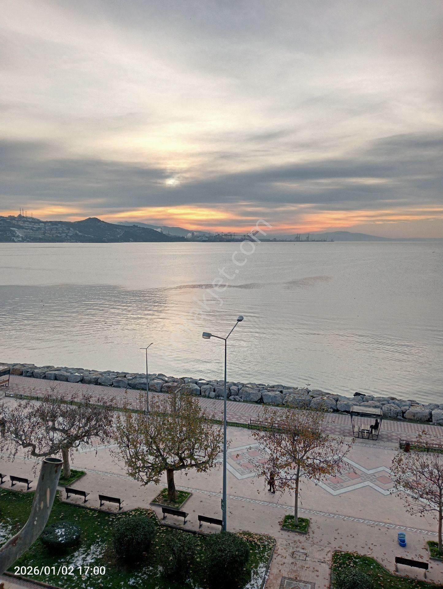 Eski Sahilde Denize Sıfır 2+1 Kiralık Daire - Görsel 5