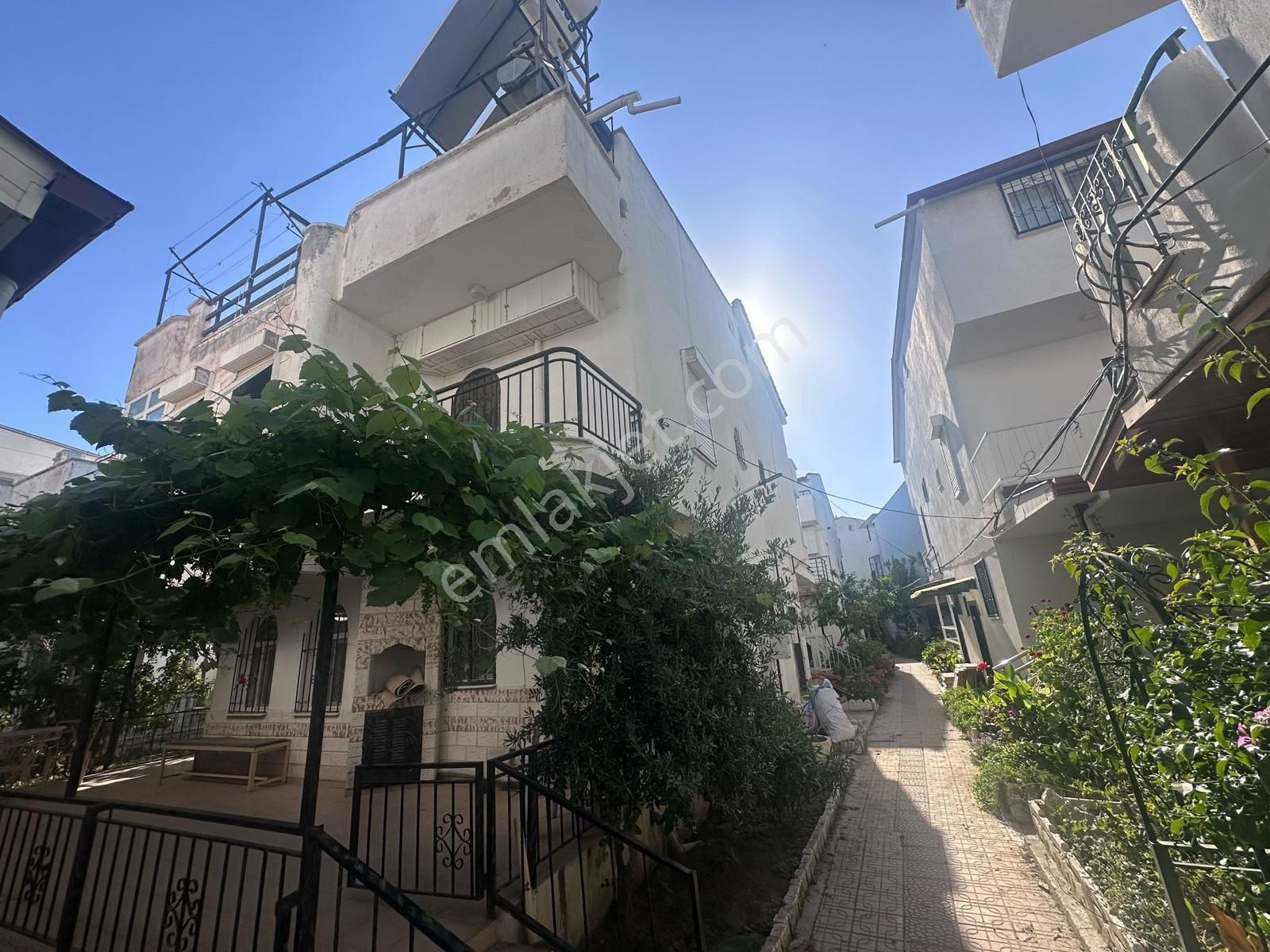 Kadınlar Denizinde Eşyalı Devamlı Kiralık Yazlık