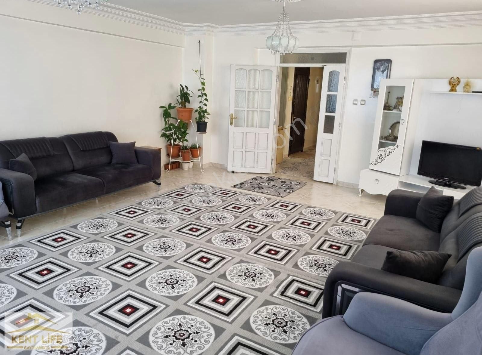 Gazikent Te Satılık Geniş 3+1 Daire - Görsel 3