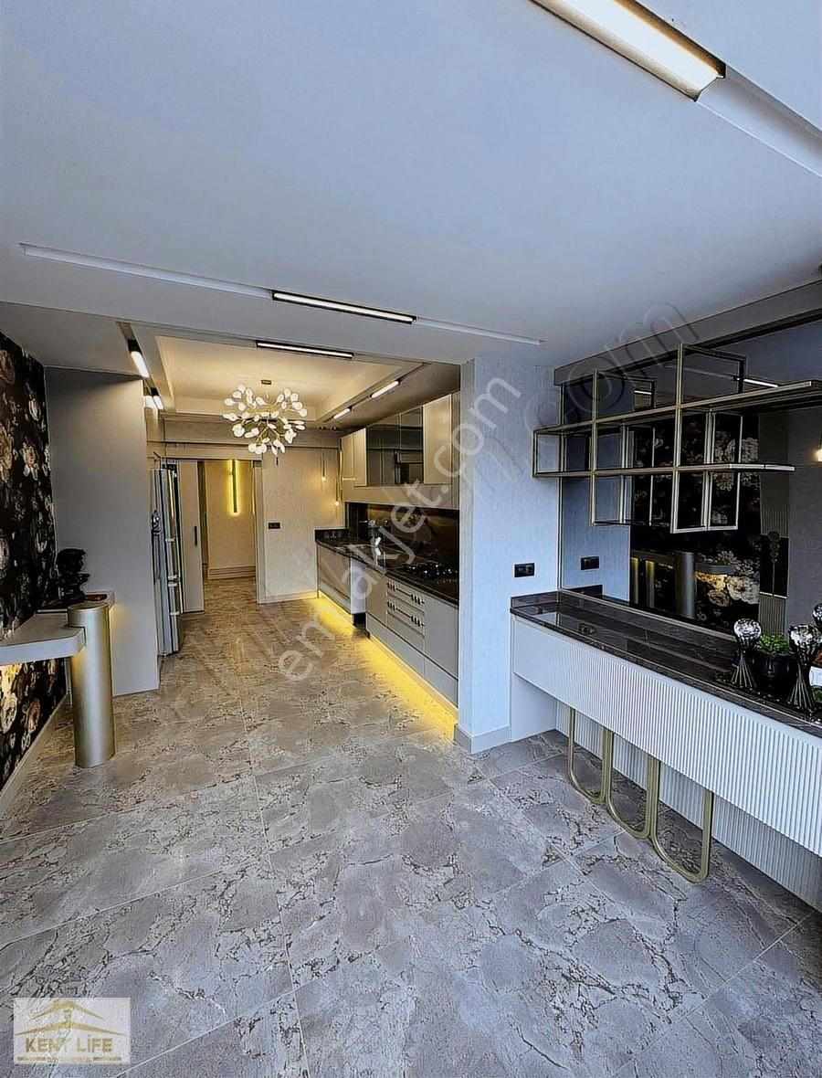 Fıstıklıda Satılık 3.5+1 Daire - Görsel 12