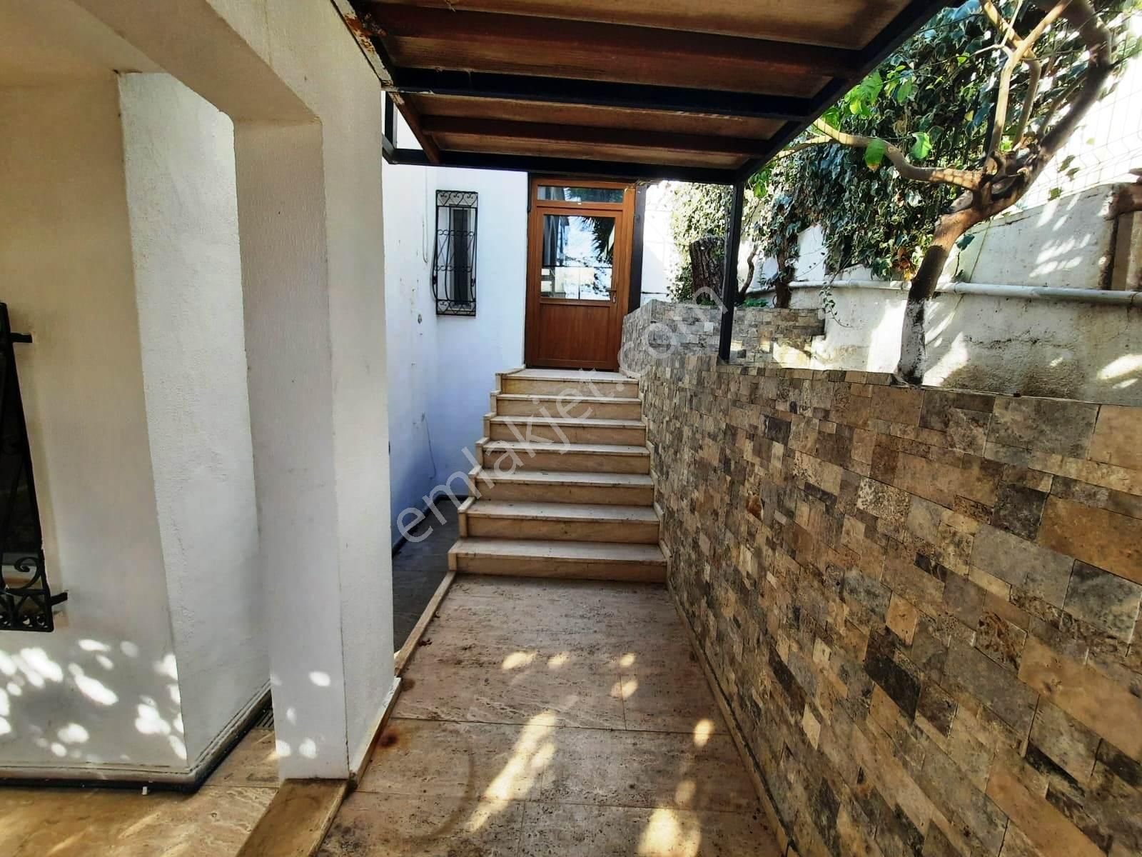 Bodrum Kumbahçe’de Site İçi – Deniz Manzaralı Satılık 3+1 Dubleks - Görsel 27