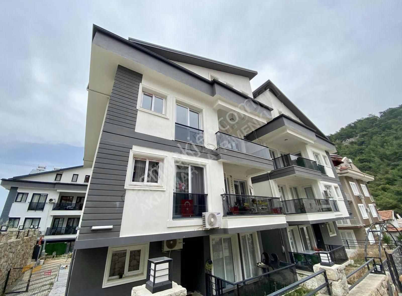 Taşyaka'da 2+1 95 M2 Arakat Daire - Görsel 5