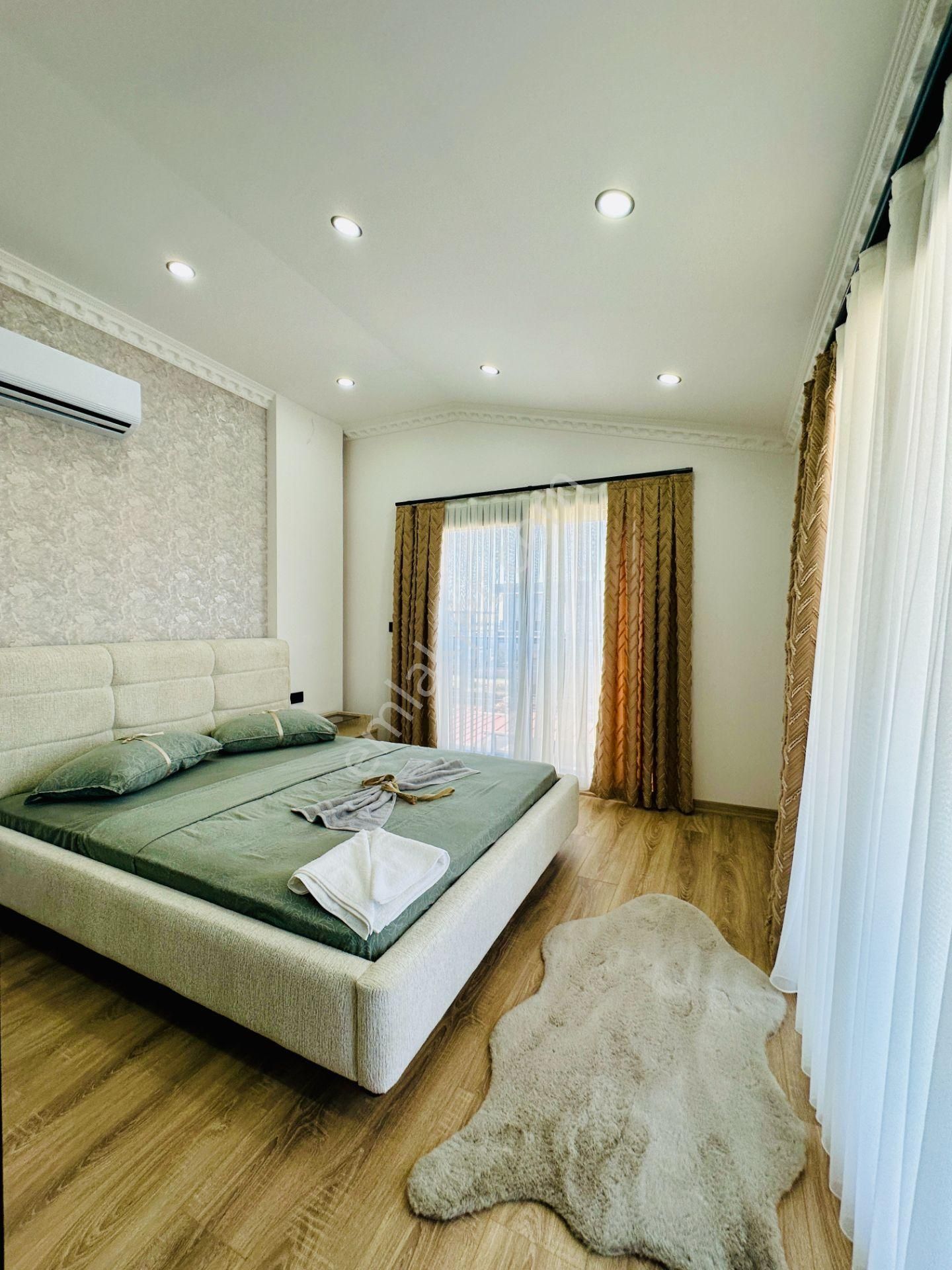 Villacı Onur'dan Didim'de Satılık Full Eşyalı 4+1 Lüx Müstakil Villa - Görsel 31