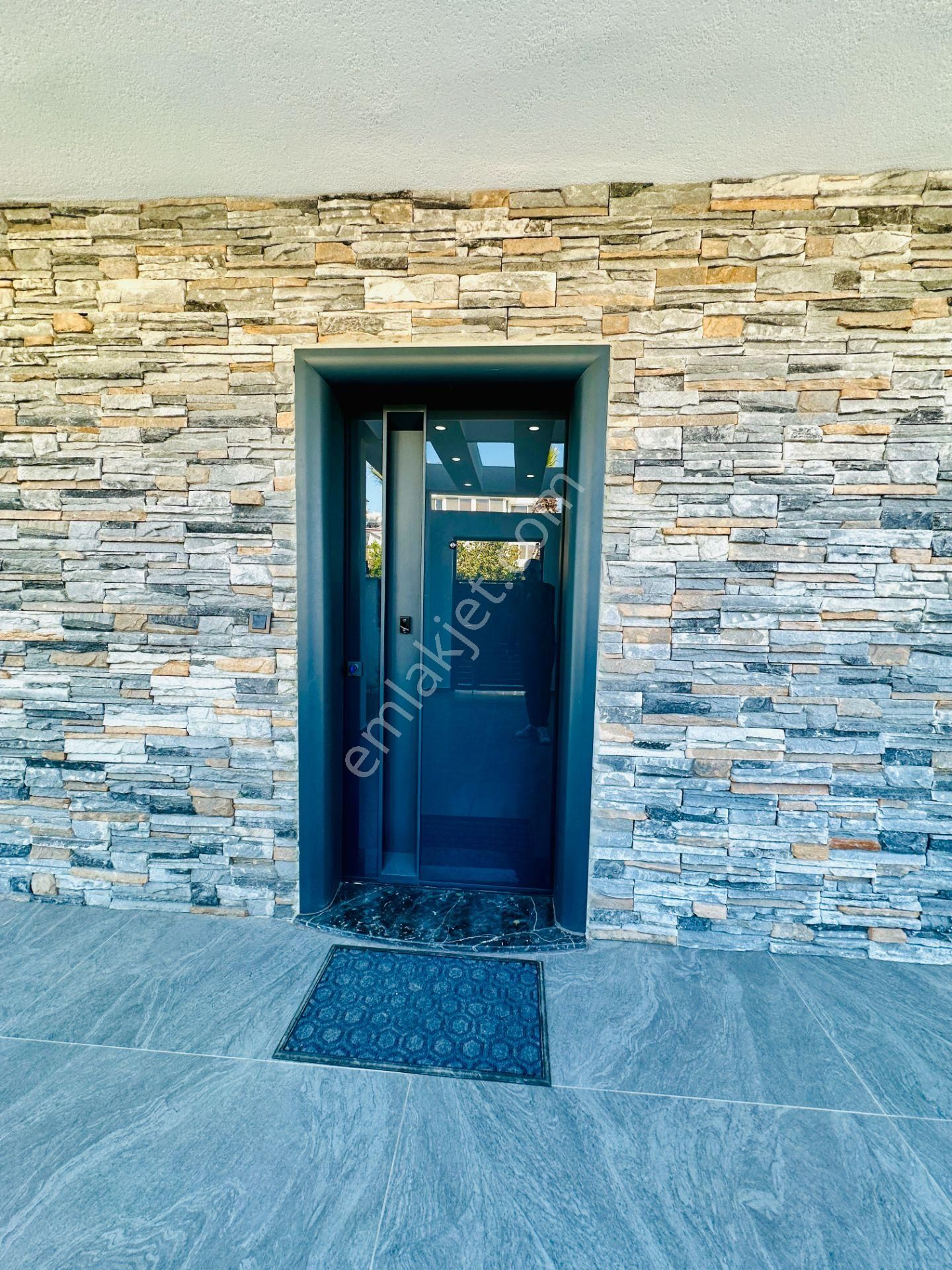 Villacı Onur'dan Didim'de Satılık Full Eşyalı 4+1 Lüx Müstakil Villa - Görsel 10