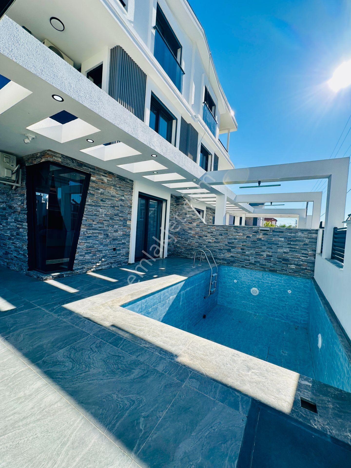 Villacı Onur'dan Didim'de Satılık Full Eşyalı 4+1 Lüx Müstakil Villa - Görsel 7
