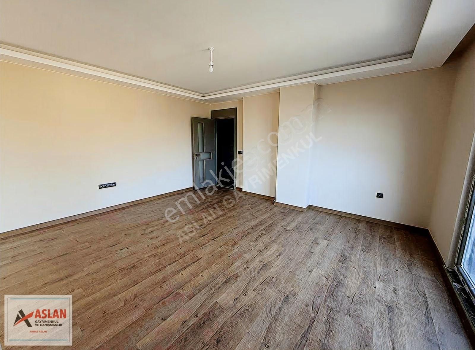 Çengelköy Hasbahçe Sitesinde Süper Konum 3,5+1 Lüx Daire 166 M2 - Görsel 7