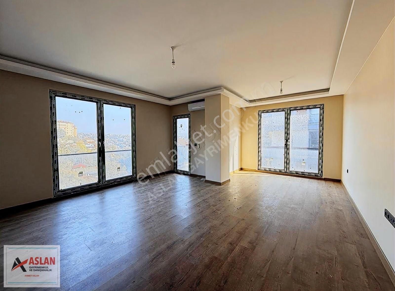 Çengelköy Hasbahçe Sitesinde Süper Konum 3,5+1 Lüx Daire 166 M2 - Görsel 16
