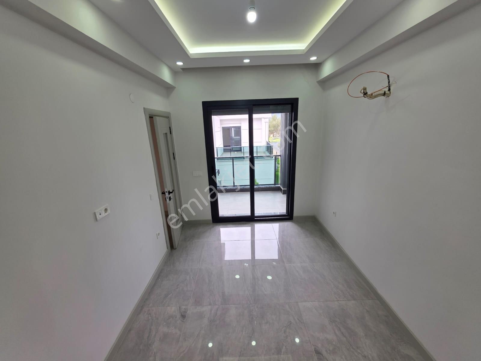 Irmaksudan Güre De Tam Müstakil 6+1 Havuzlu Saunalı 4 Katlı Lüks Villa - Görsel 21