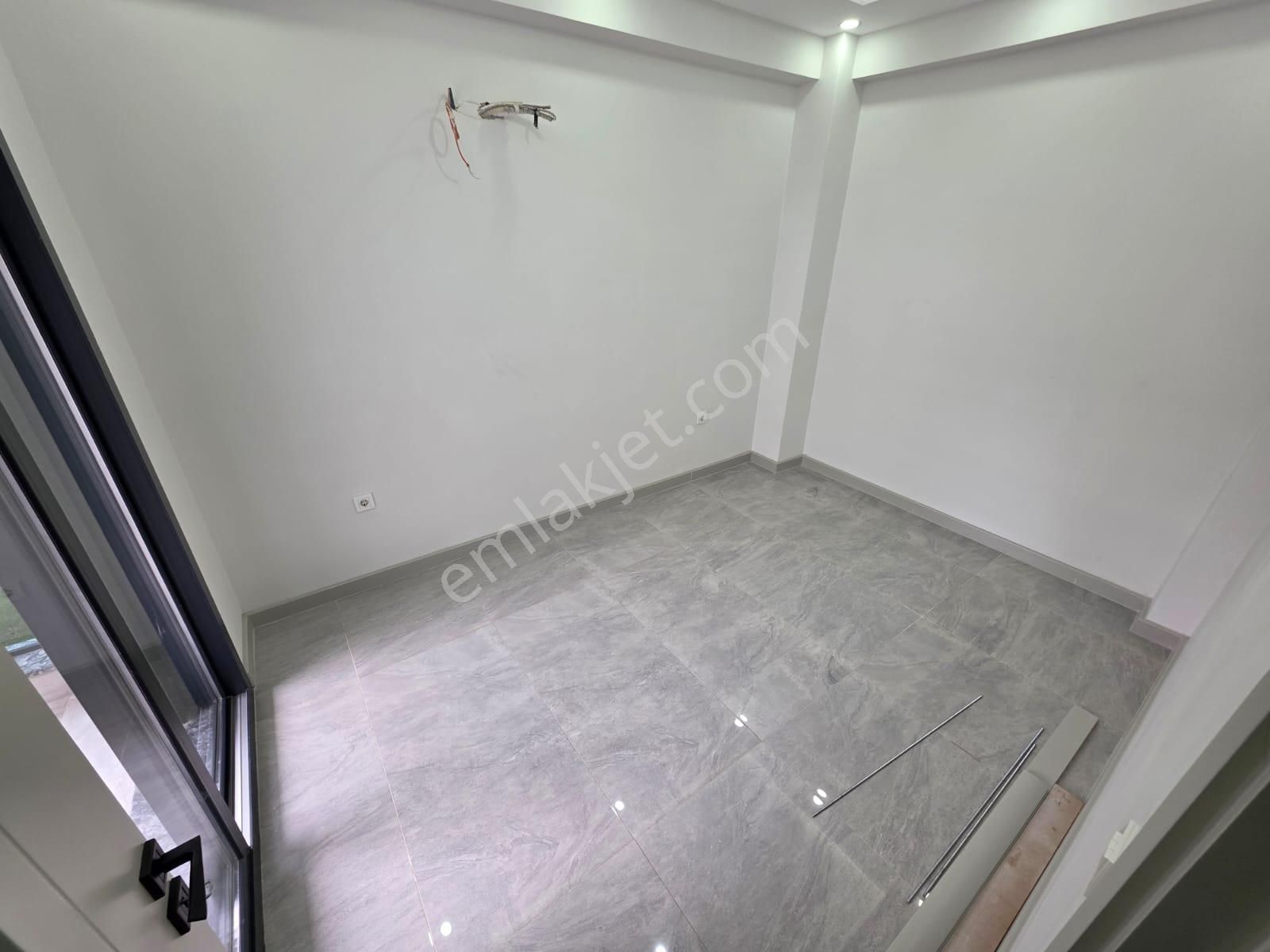 Irmaksudan Güre De Tam Müstakil 6+1 Havuzlu Saunalı 4 Katlı Lüks Villa - Görsel 31